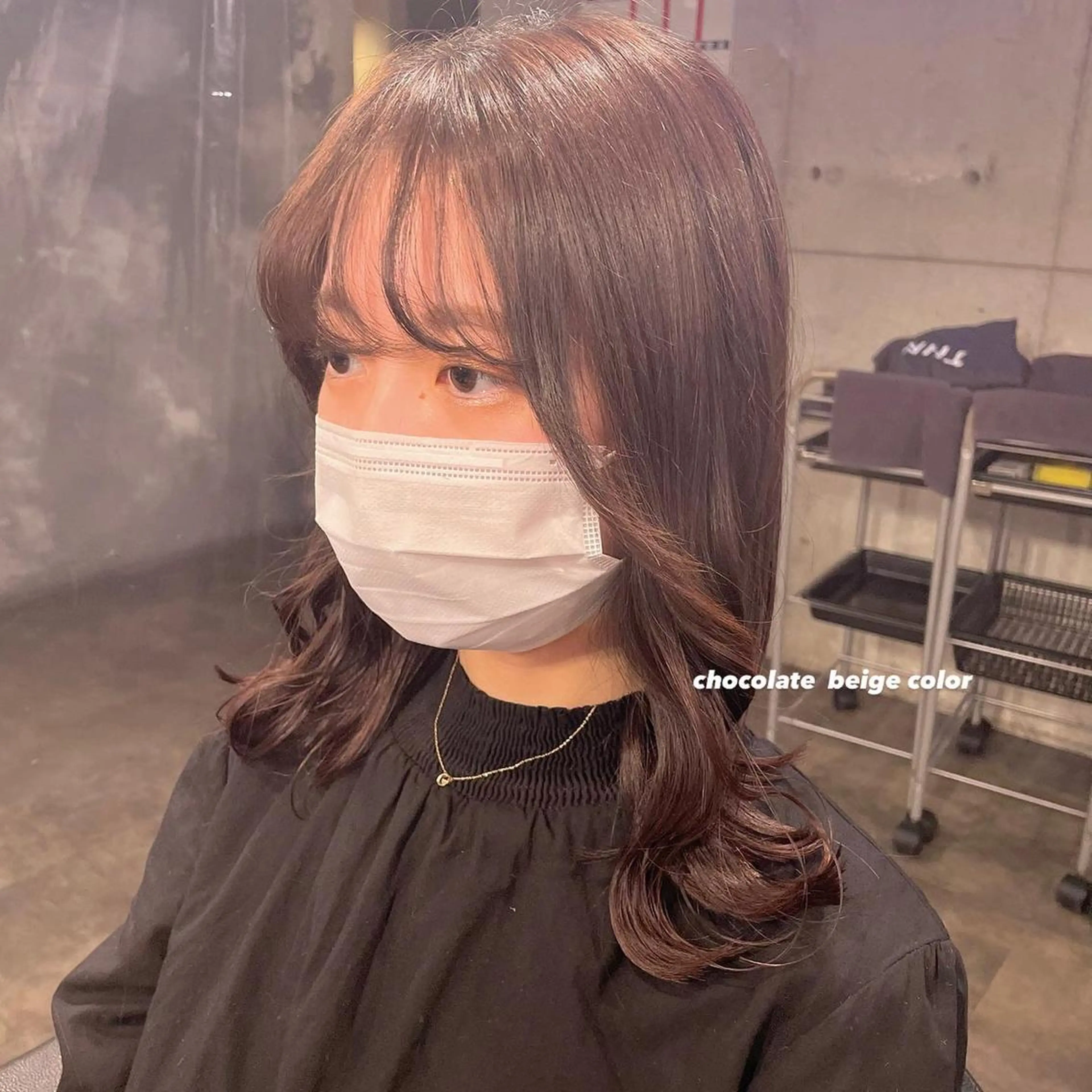 ミディアム カラー パーマ ヘアアレンジ メンズ キッズ ネイル マツエク・マツパ 透明感カラー・レイヤ ー🎀amika🎀のヘアスタイル