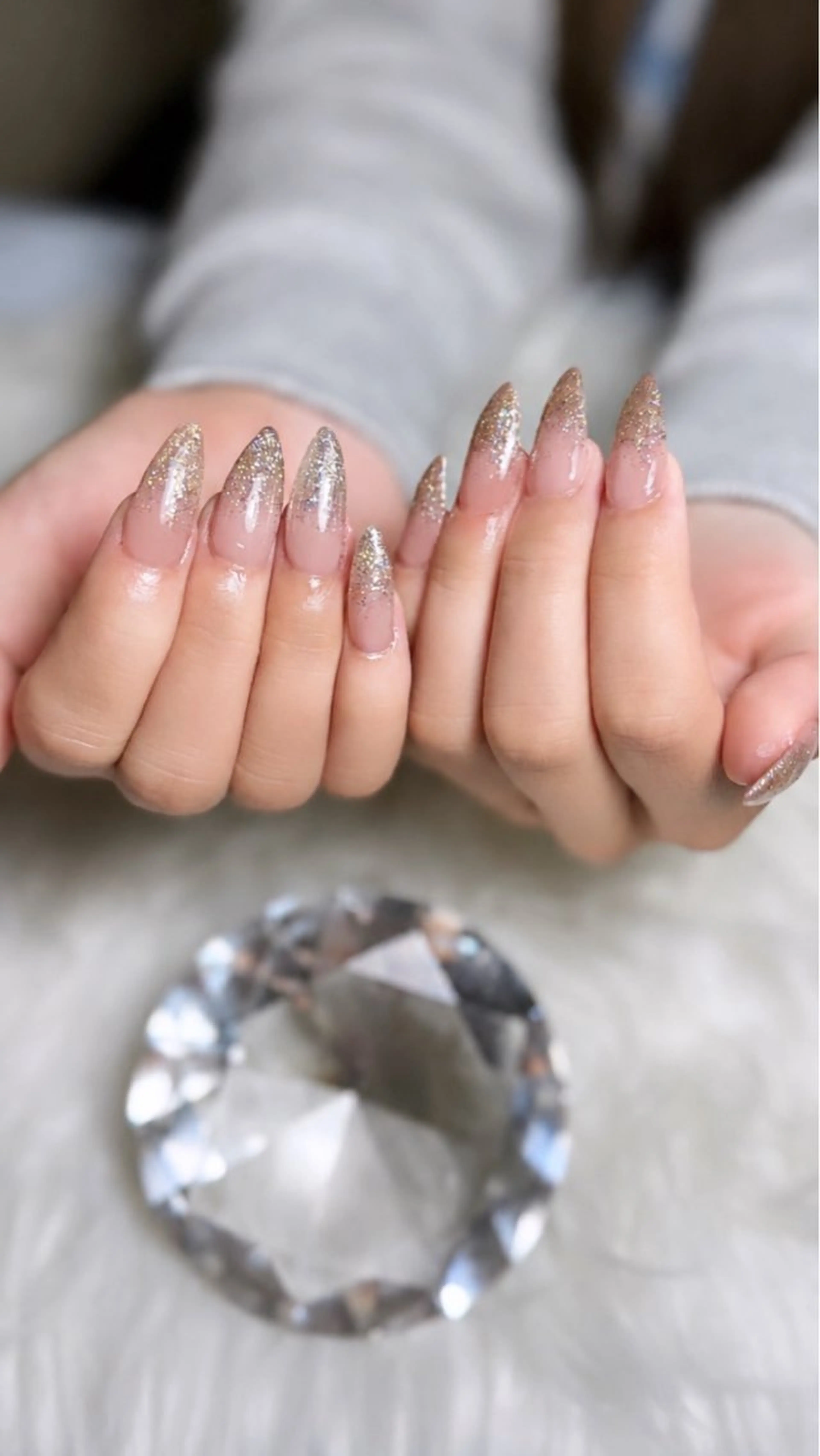 ネイル ハンドネイル 藤原 莉紅のネイルデザイン