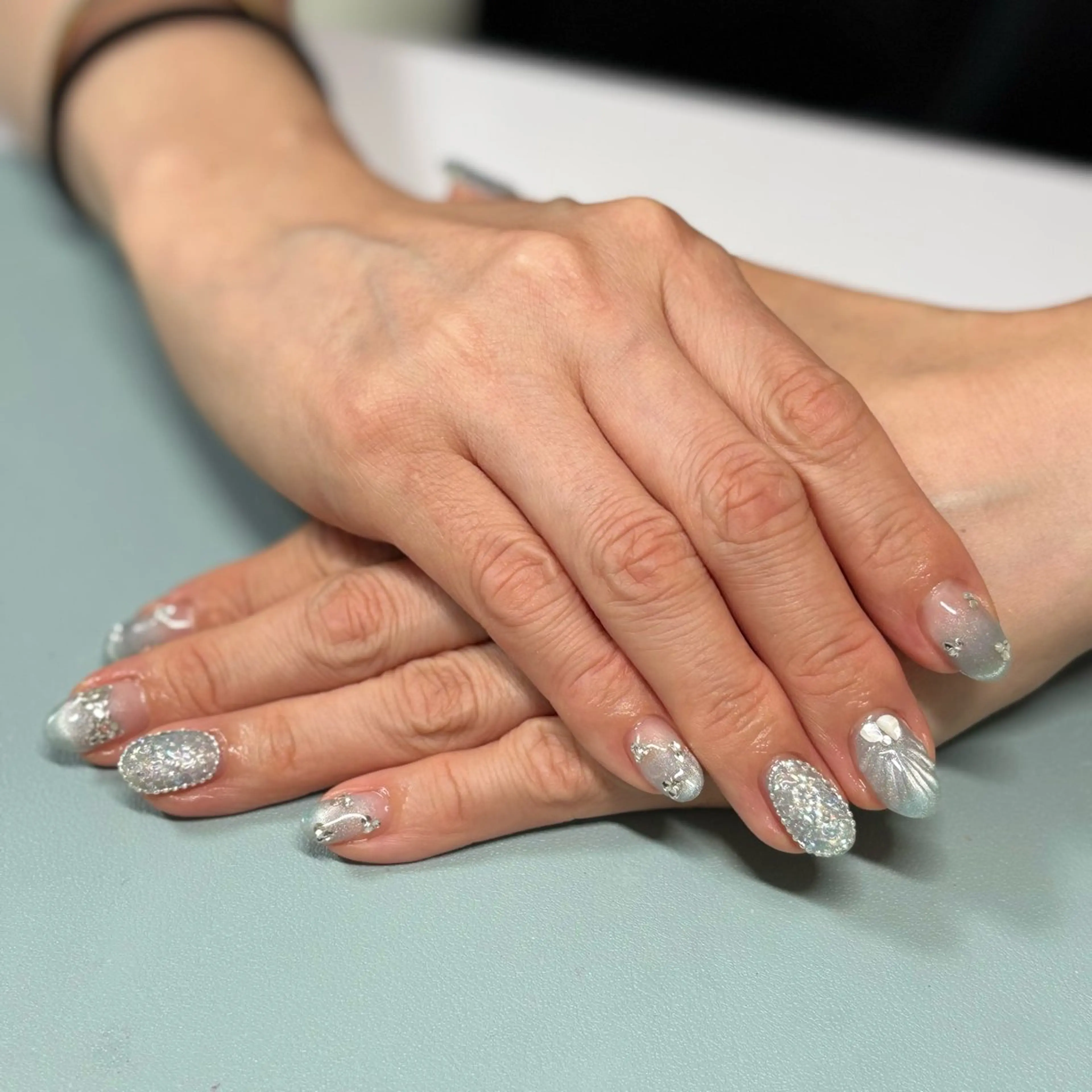 ネイル ハンドネイル see nail所属・see nailのネイルデザイン