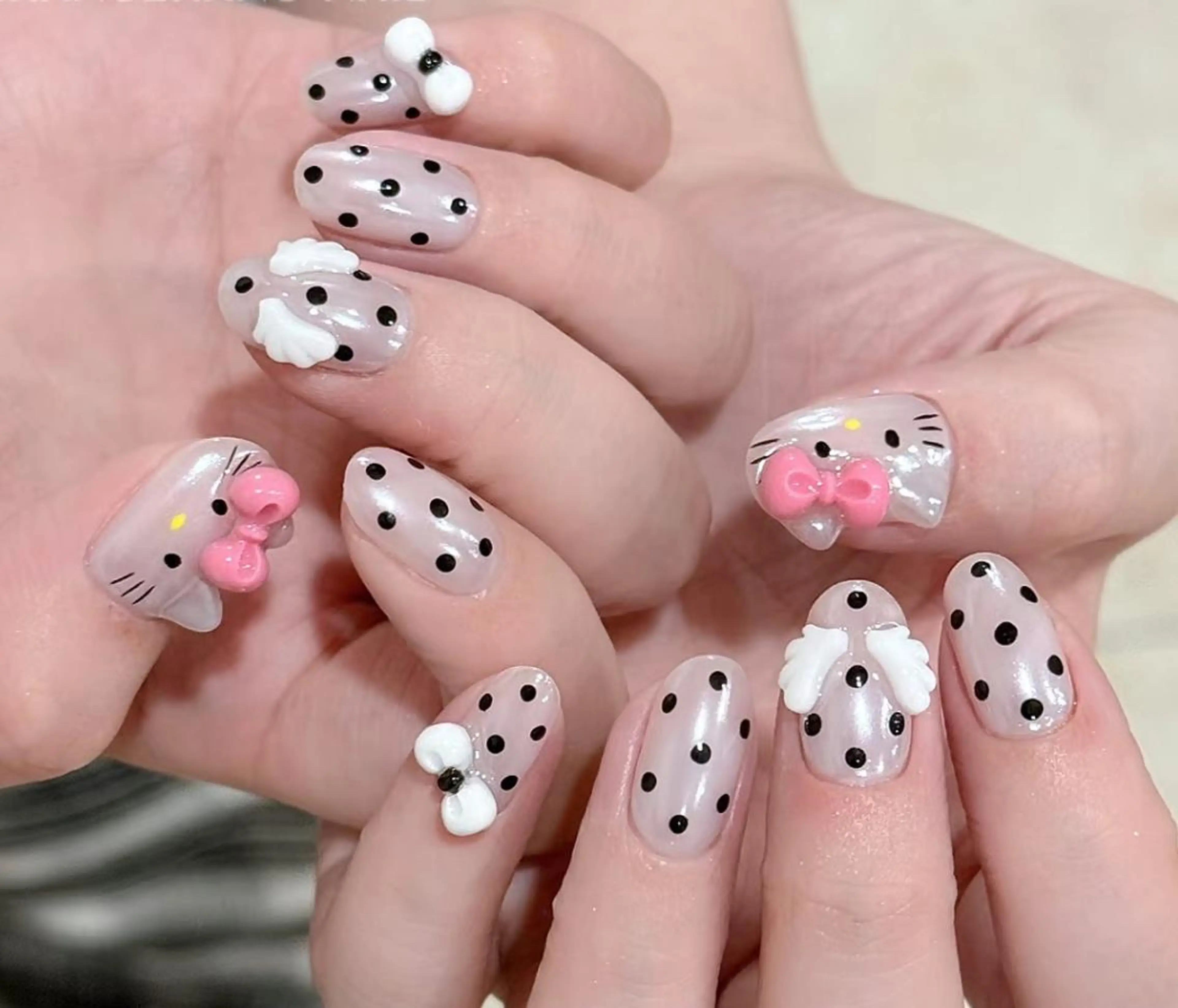 ネイル ハンドネイル 🎀 NaNa_nailのネイルデザイン