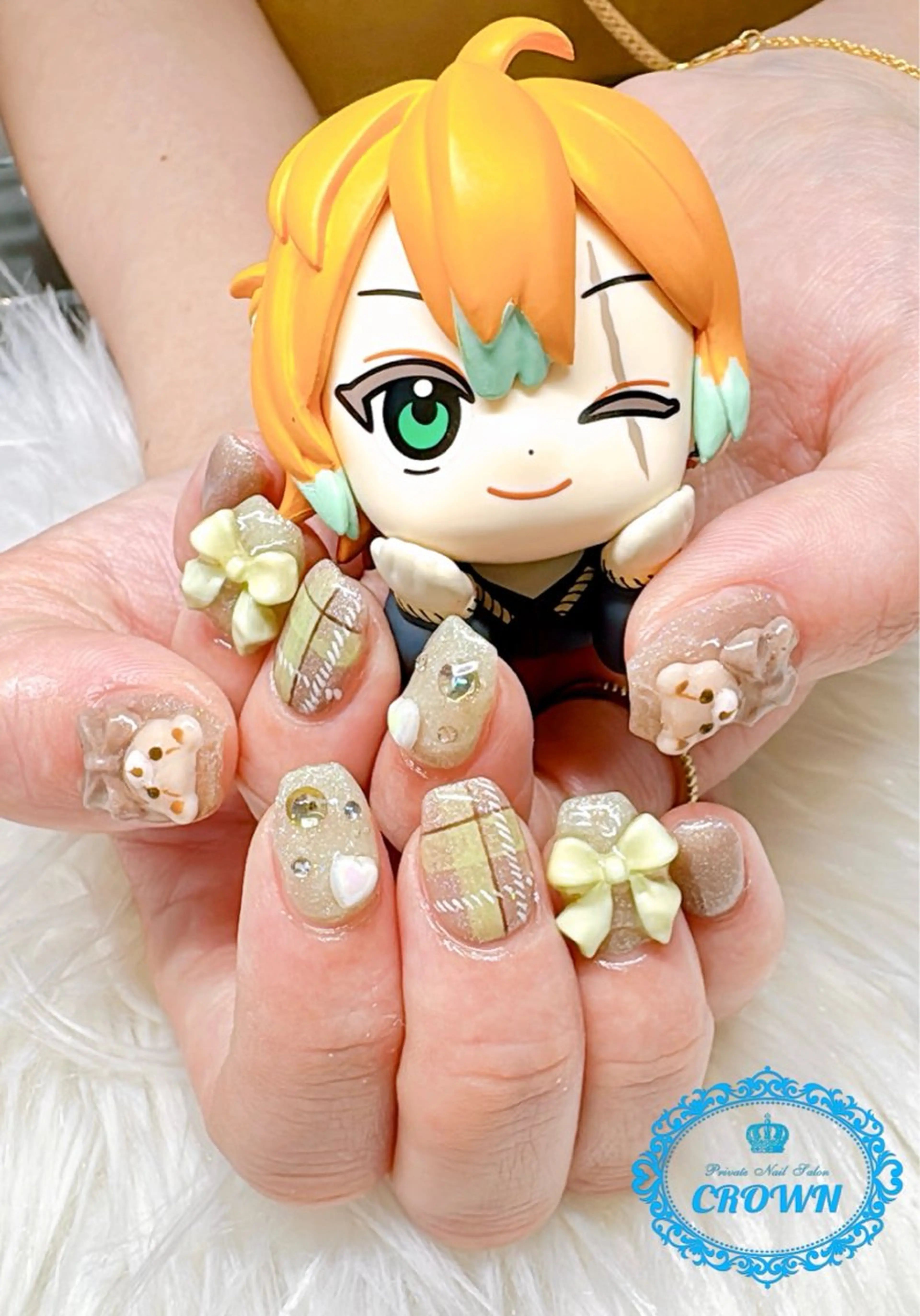 ネイル CROWN プライベートサロンのネイルデザイン