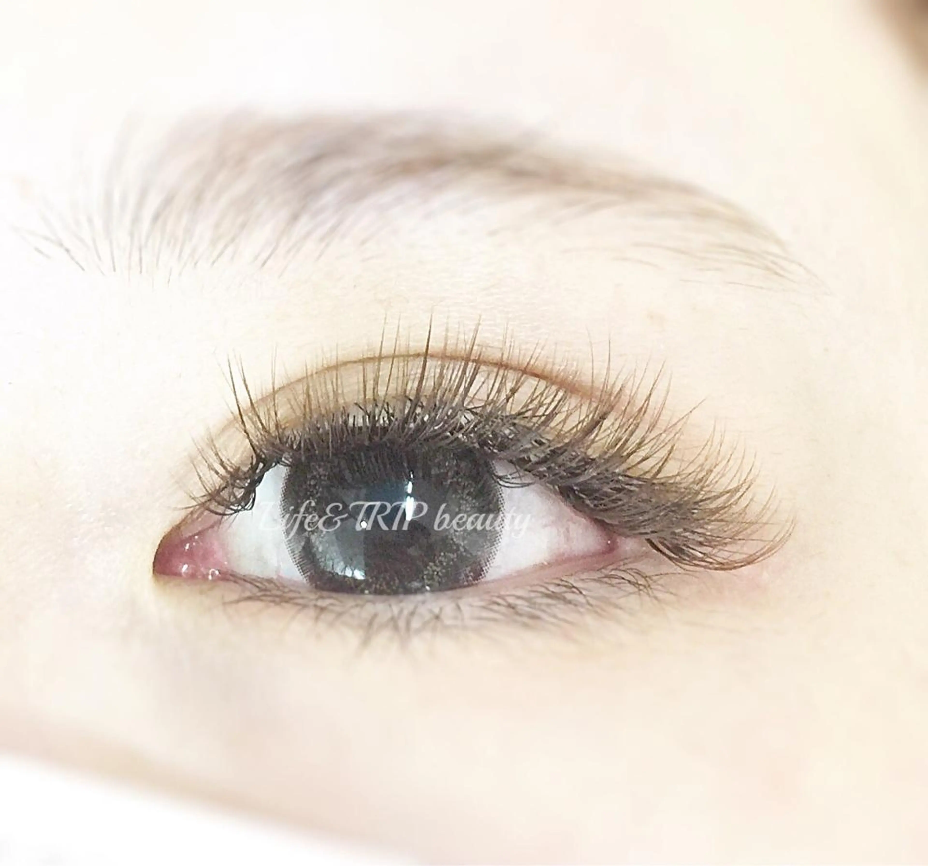 マツエク・マツパ カラーマツエク マツエク Life&TRIP beauty所属・Life&TRIP beautyのマツエク・マツパデザイン