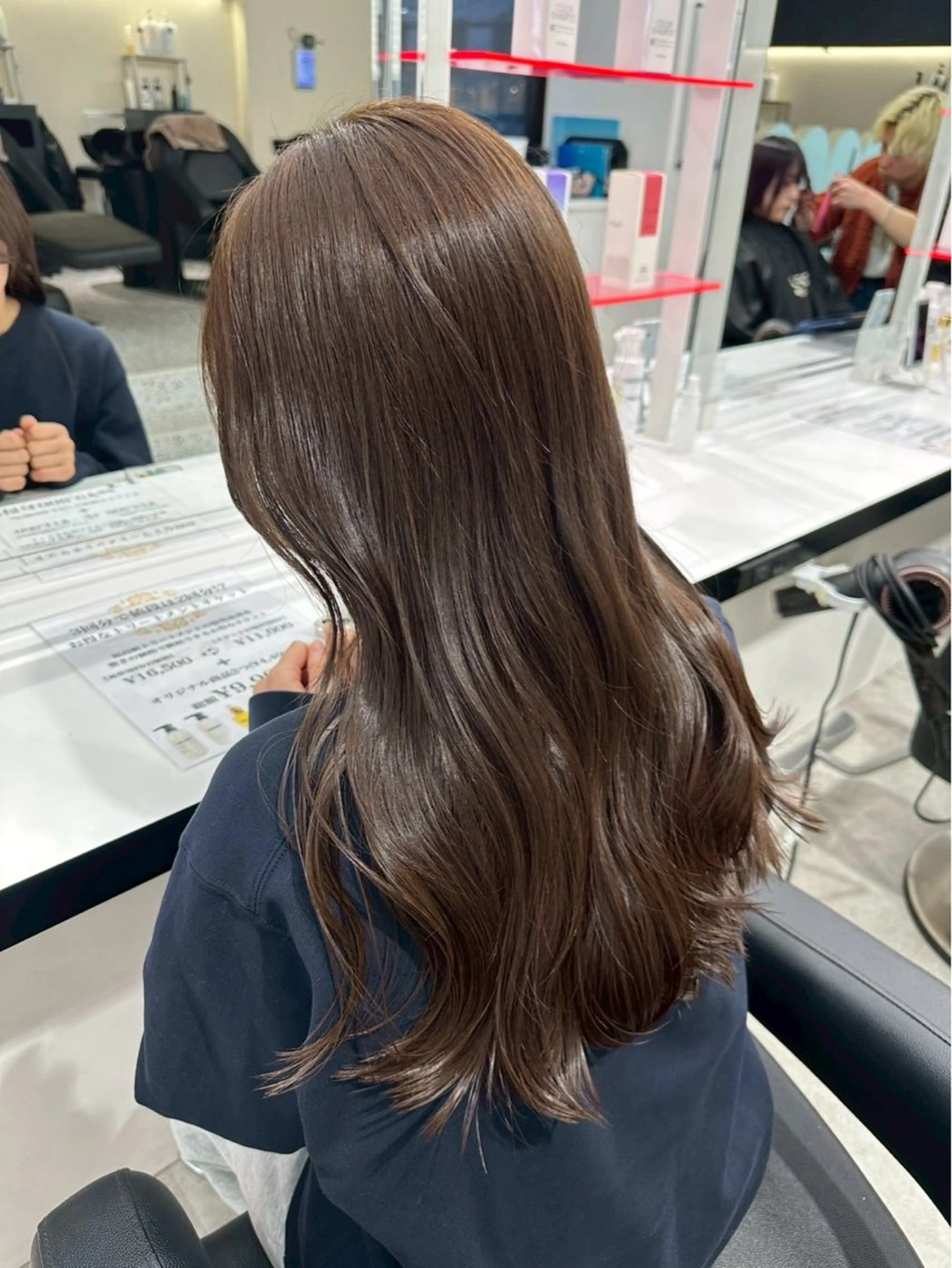 ロング カラー 韓国風艶カラー🪽 yuuna🪽🍨のヘアスタイル