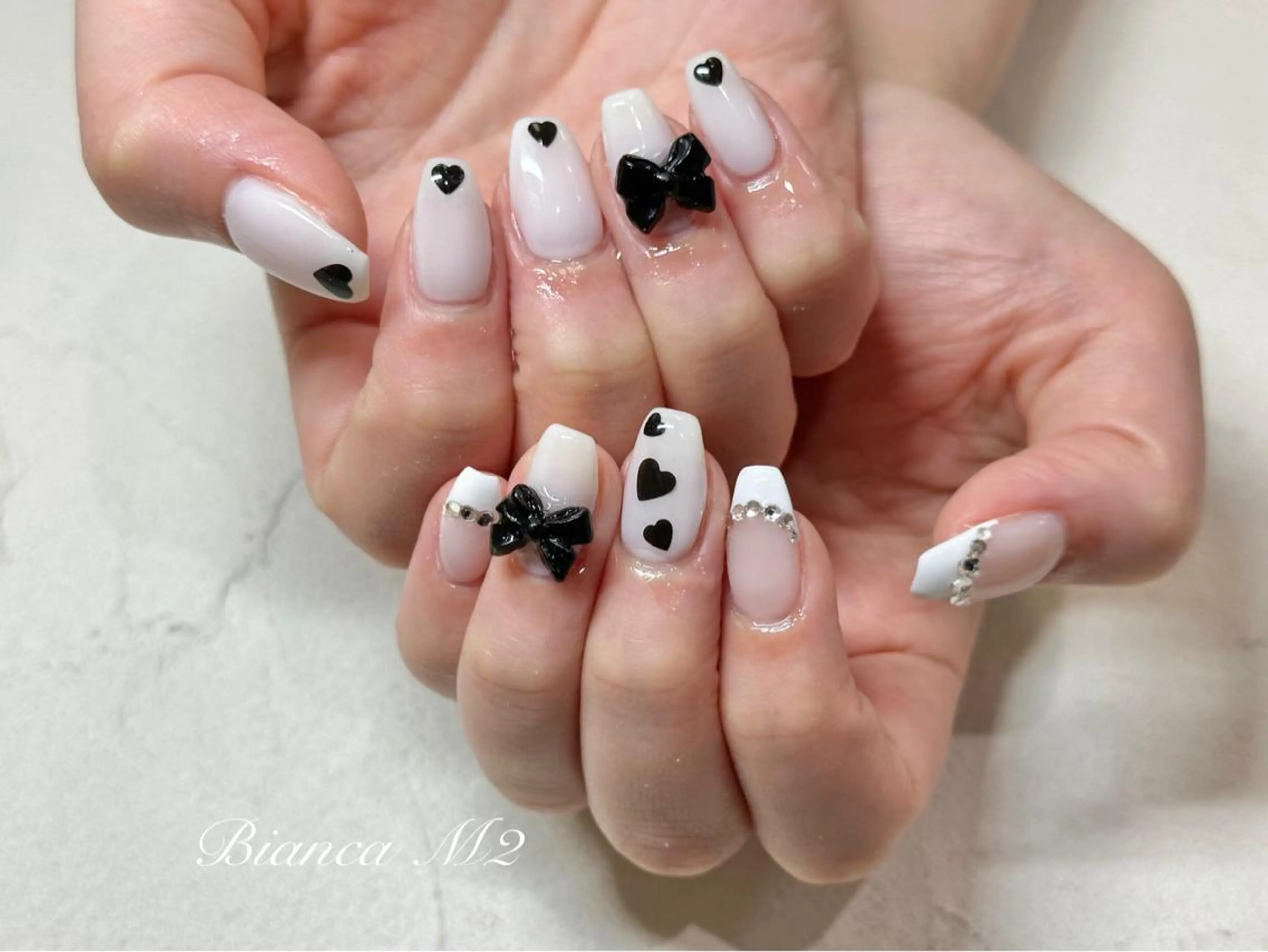 カラー ネイル ハンドネイル Bianca Suzukiのネイルデザイン