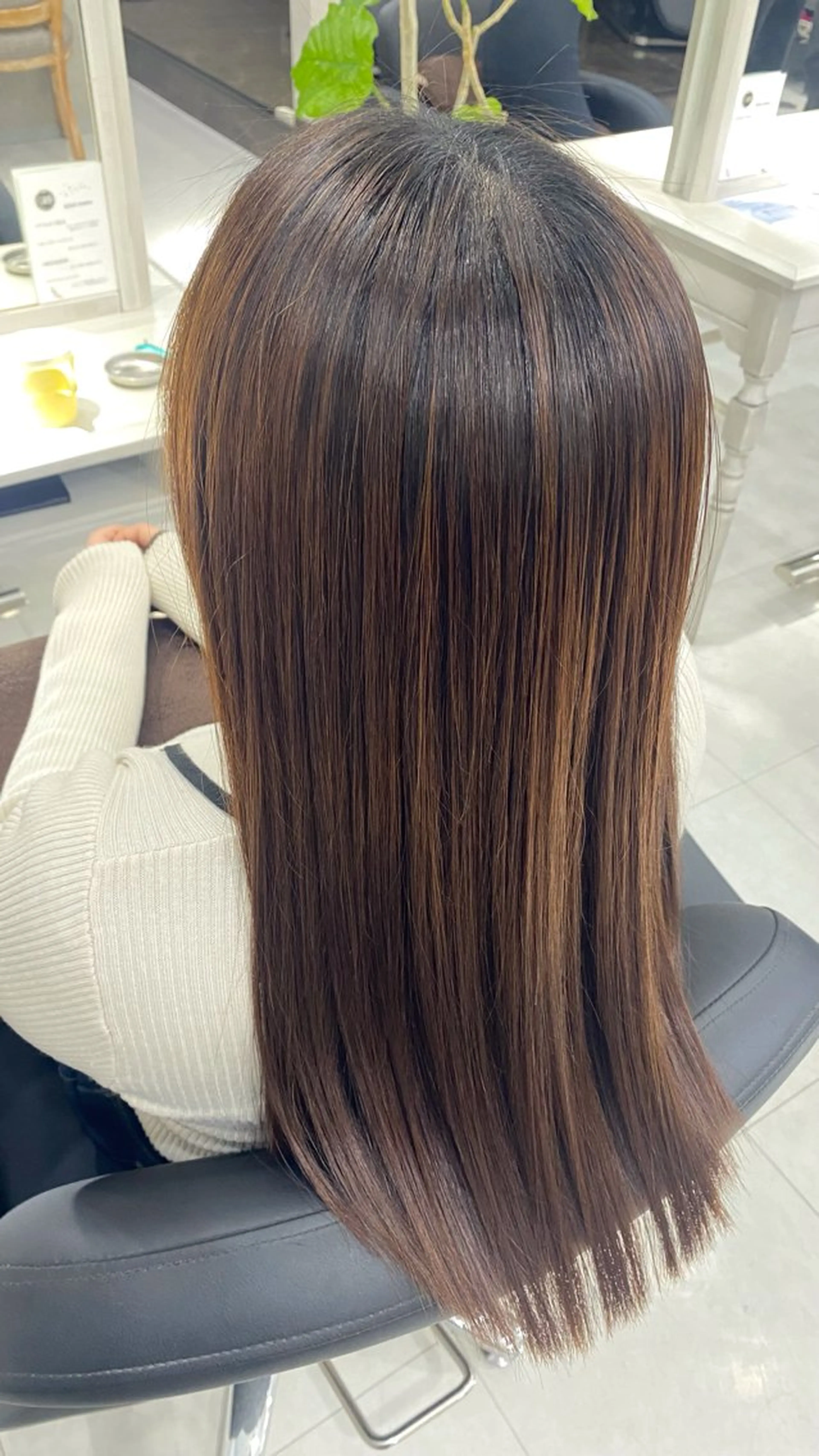 ロング パーマ 髪質改善 ストレートパーマ 森田 結吾のヘアスタイル