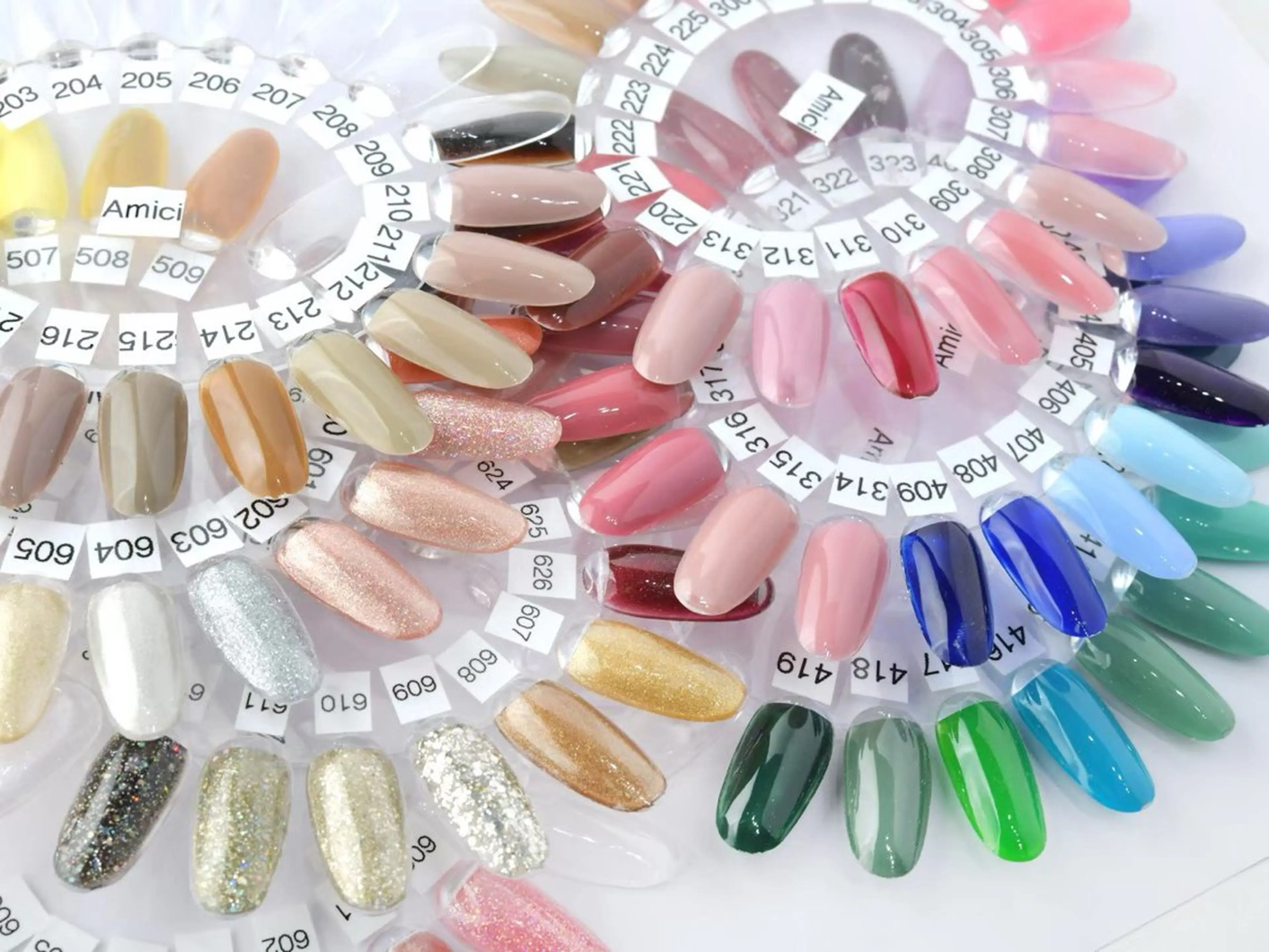 ネイル TiaryNail 💎Kのネイルデザイン