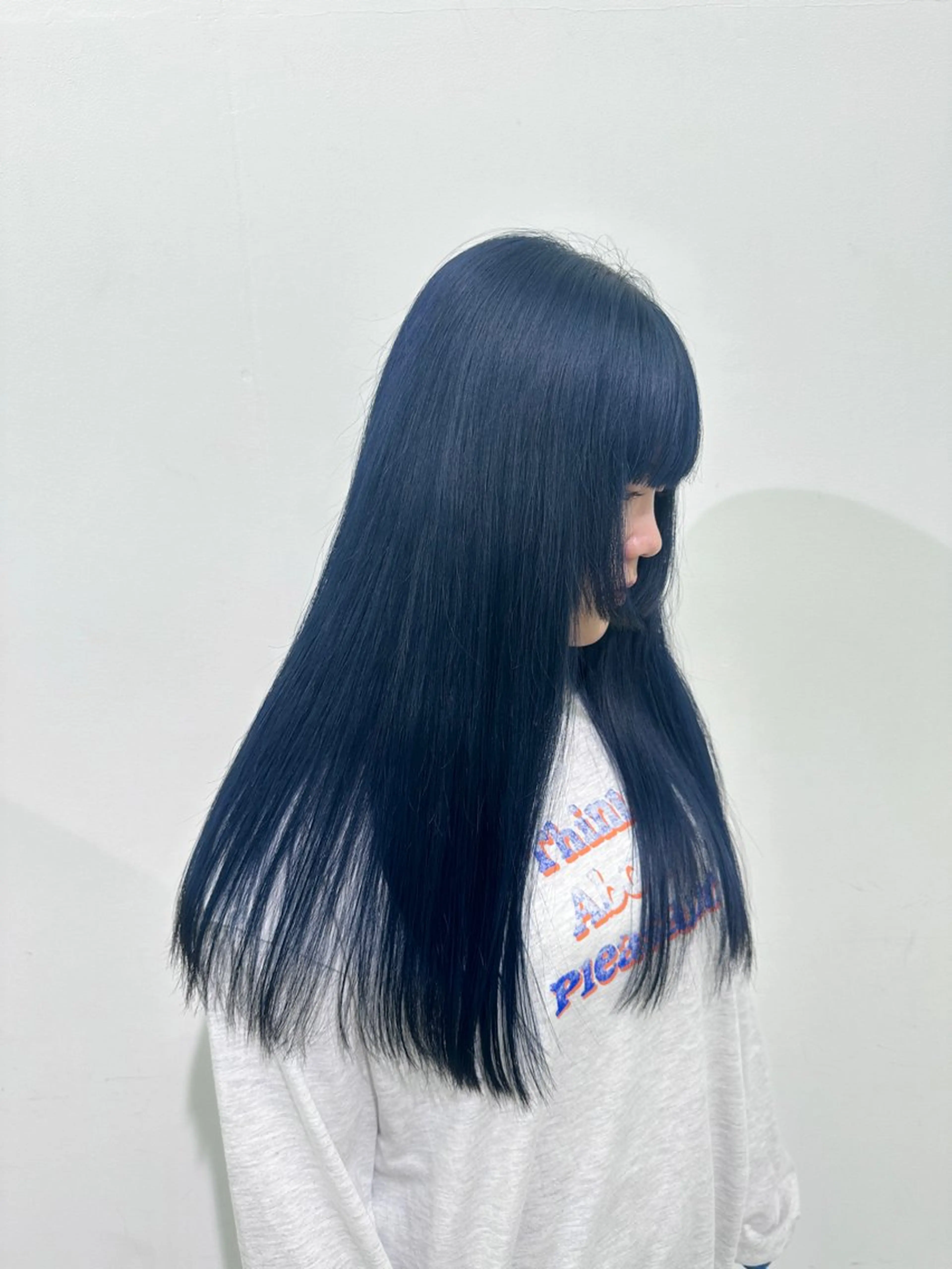 ロング カラー ブリーチ ブルーカラー 🐺イノウエ サキ🐺のヘアスタイル