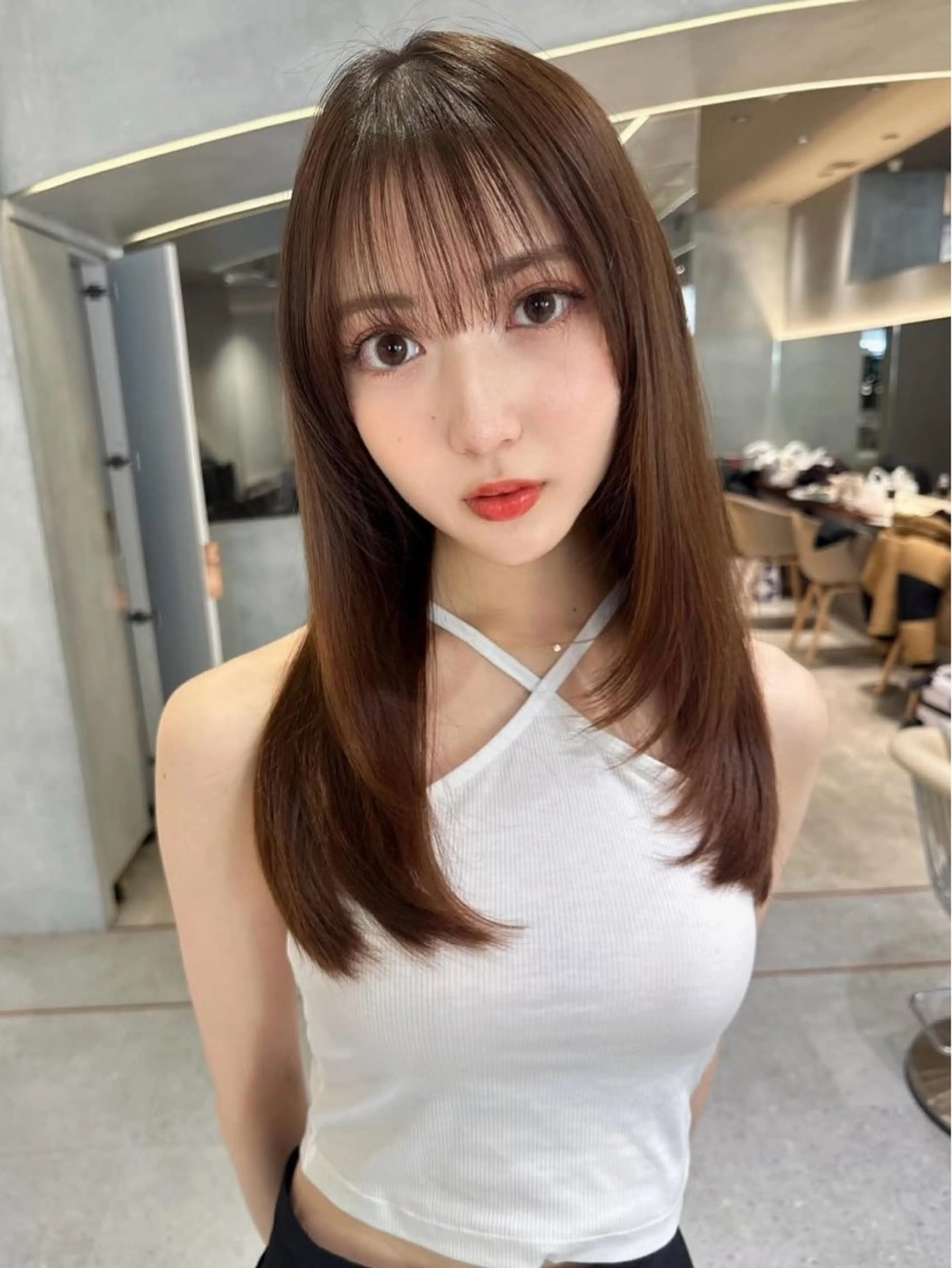 ミディアム カラー カット ヘアカラー トリートメント 韓国レイヤー/縮毛 透明感カラー興津史弥のヘアスタイル