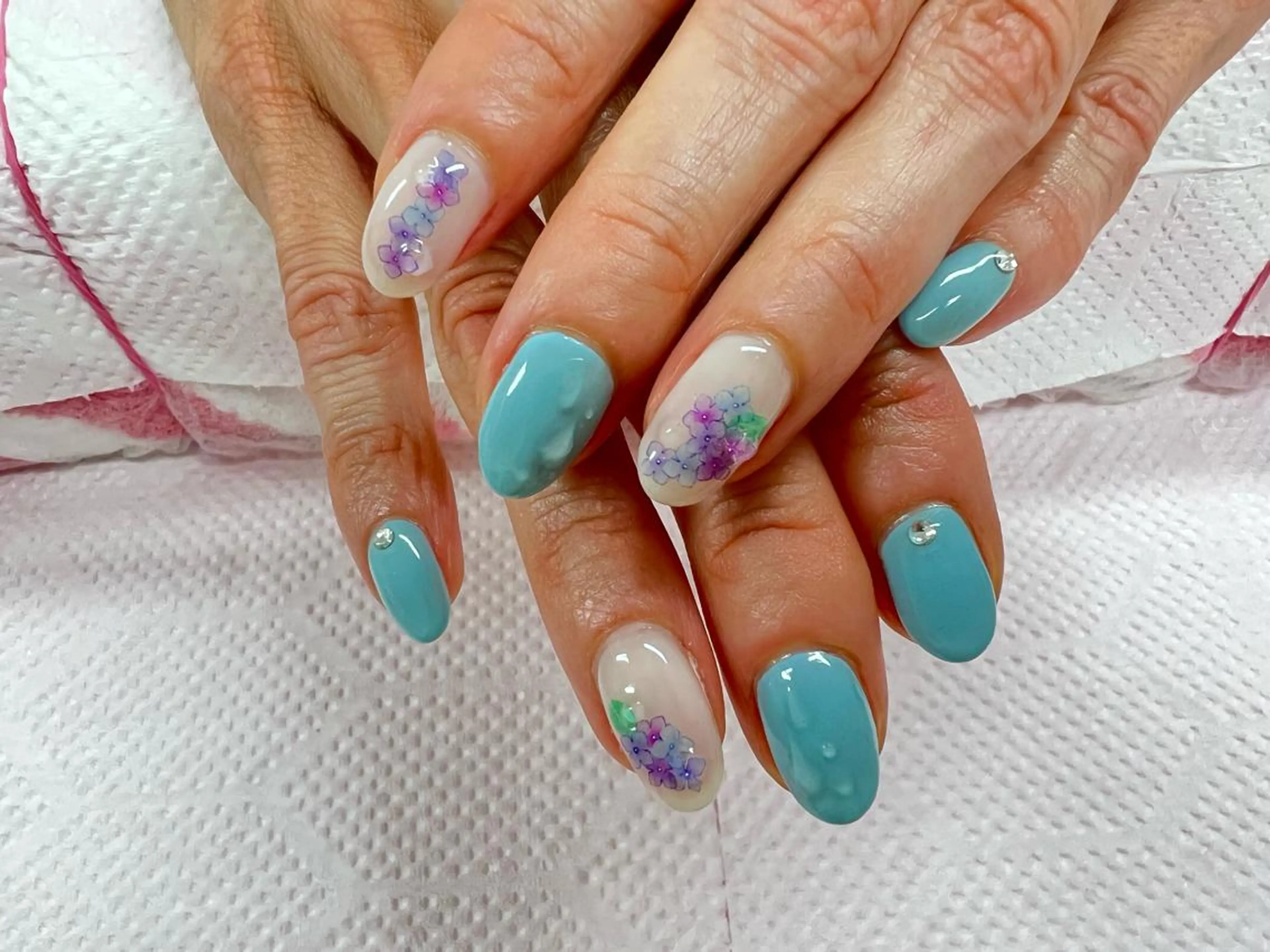 ネイル ユリシスネイル 担当近藤のネイルデザイン