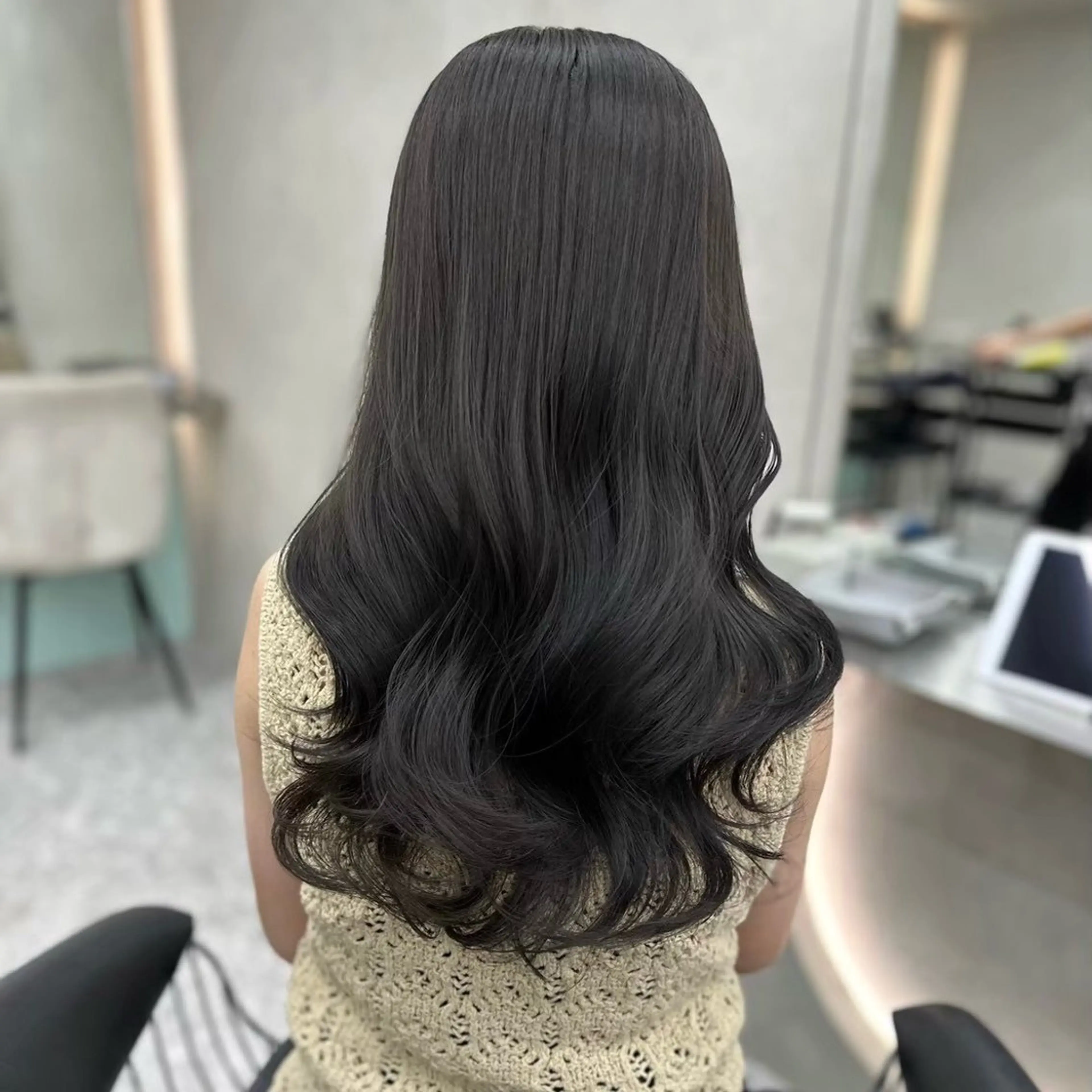ロング カラー 透明感カラー グレージュ ヘアカラー トリートメント 透明感カラー/ りおのヘアスタイル