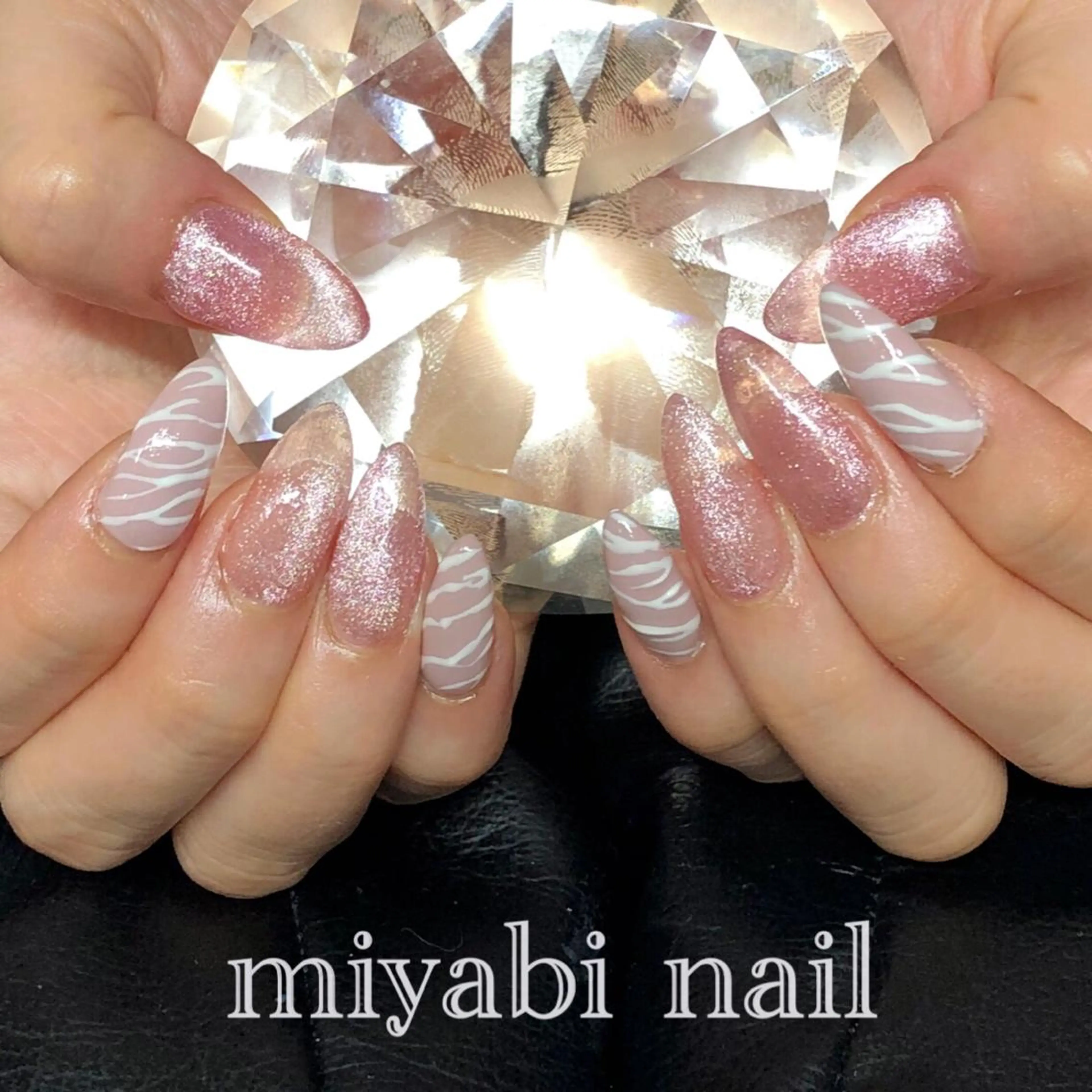 ネイル アートネイル ジェルネイル マグネットネイル 持ち込み ピンク ハンドネイル miyabi nail 桂川駅近くのネイルデザイン