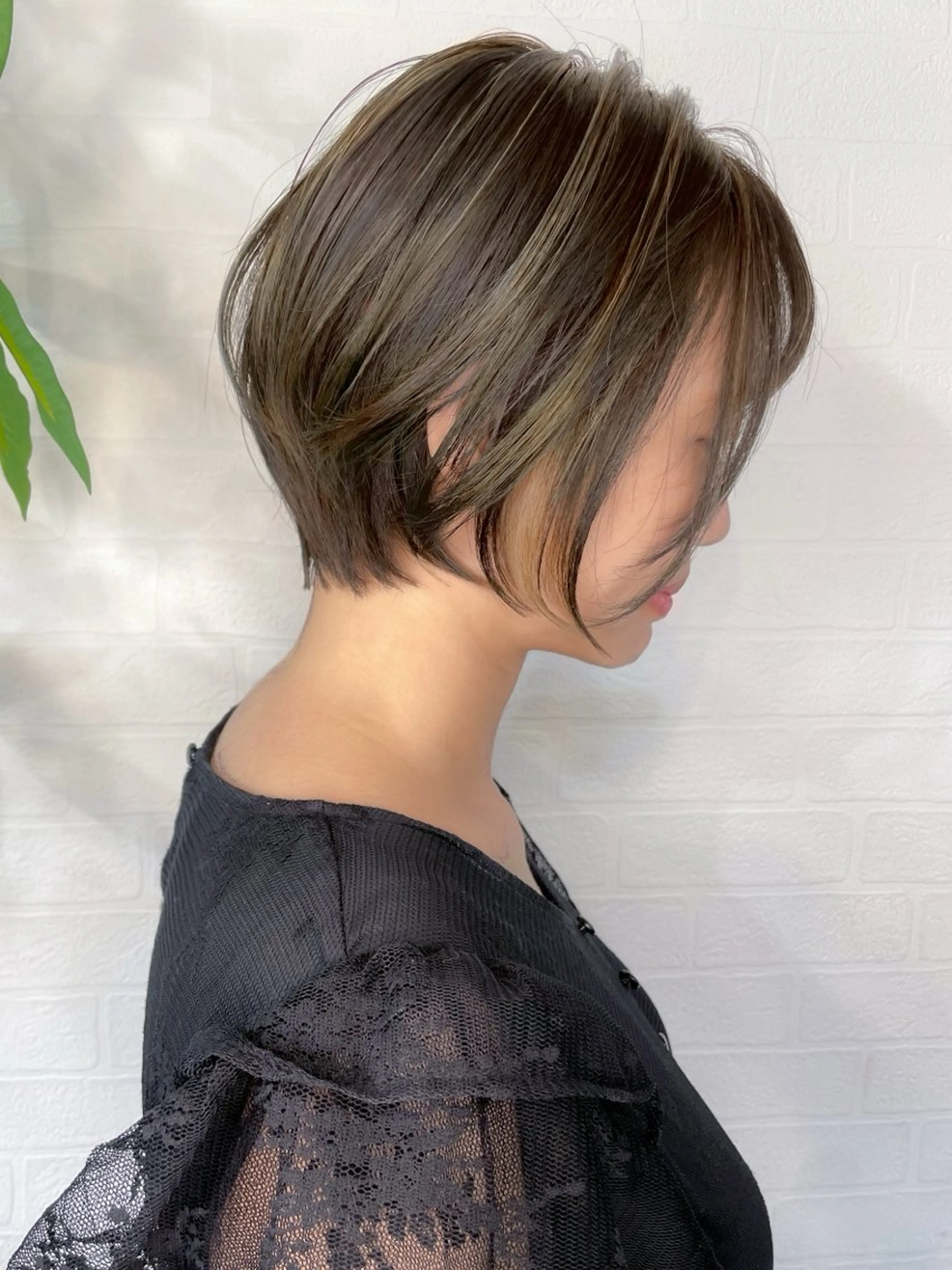 ショート カラー ハイライトカラー ハイライト Re:ta Hair 飯田淳平のヘアスタイル