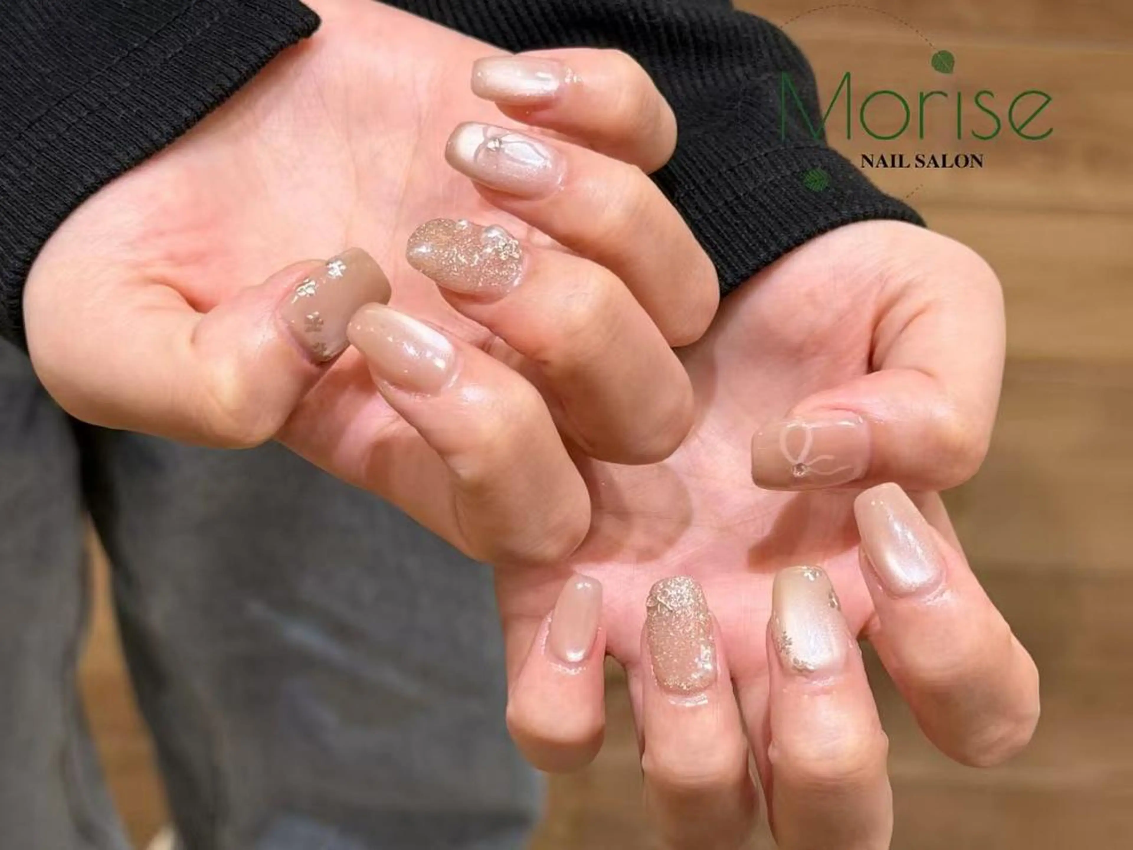 ネイル チークネイル フレンチネイル ジェルネイル マグネットネイル ミラーネイル ハンドネイル ハンドケア MoriseNail 原宿店のネイルデザイン