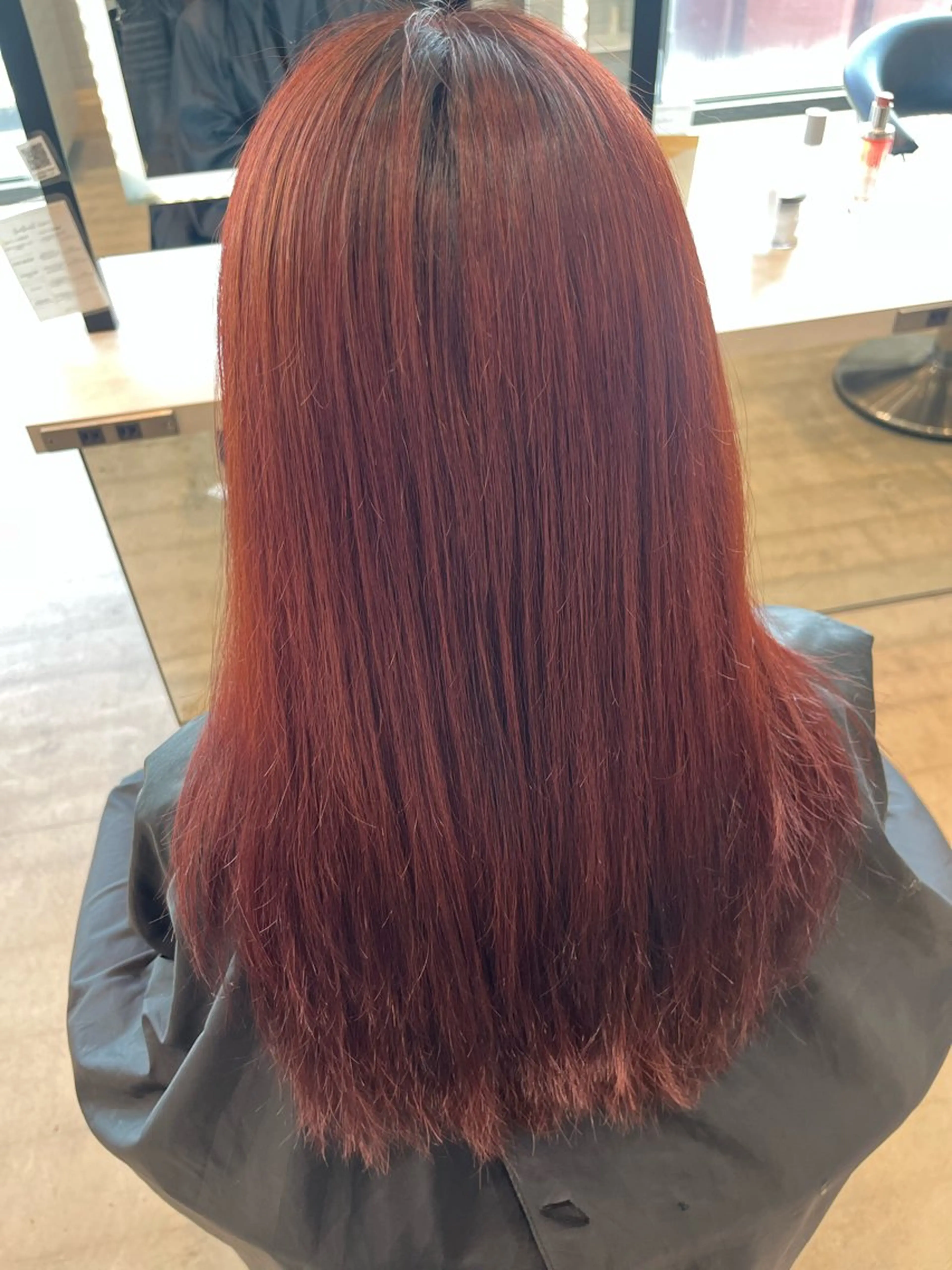 セミロング 浅井 琥珀のヘアスタイル