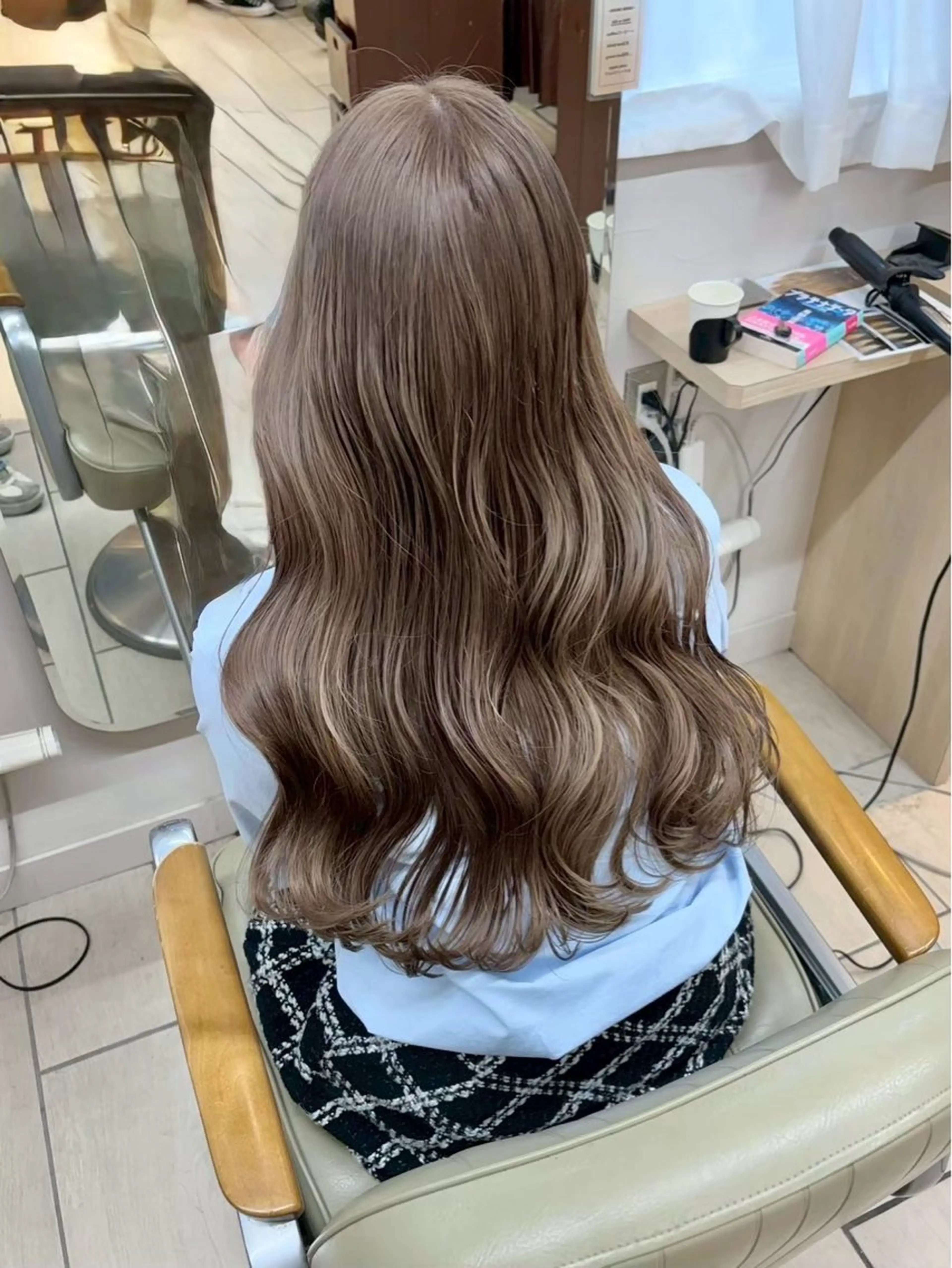 カラー 鈴木 珠奈のヘアスタイル