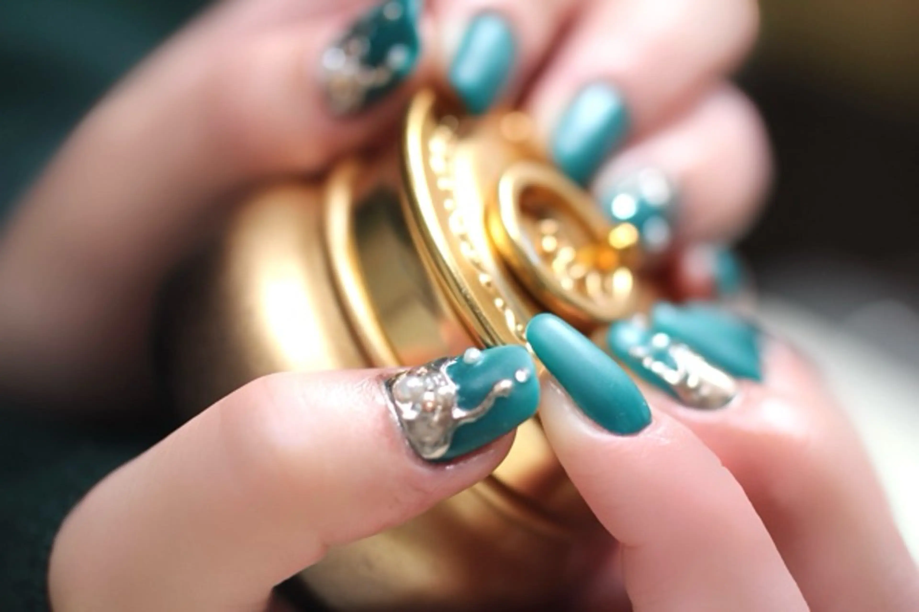 ネイル アートネイル ジェルネイル マットネイル ミラーネイル ママリンド　志村坂上店所属・しみ えんのネイルデザイン