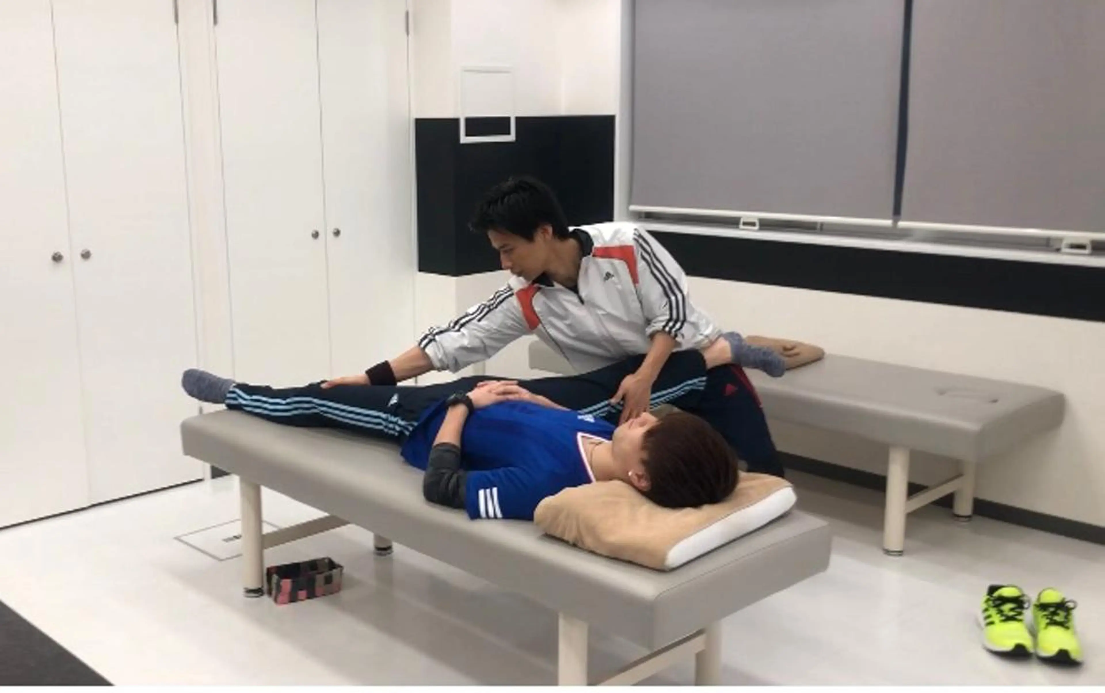 首・肩・腰の痛み・姿 勢矯正・むくみ等解消のエステ・リラクイメージ