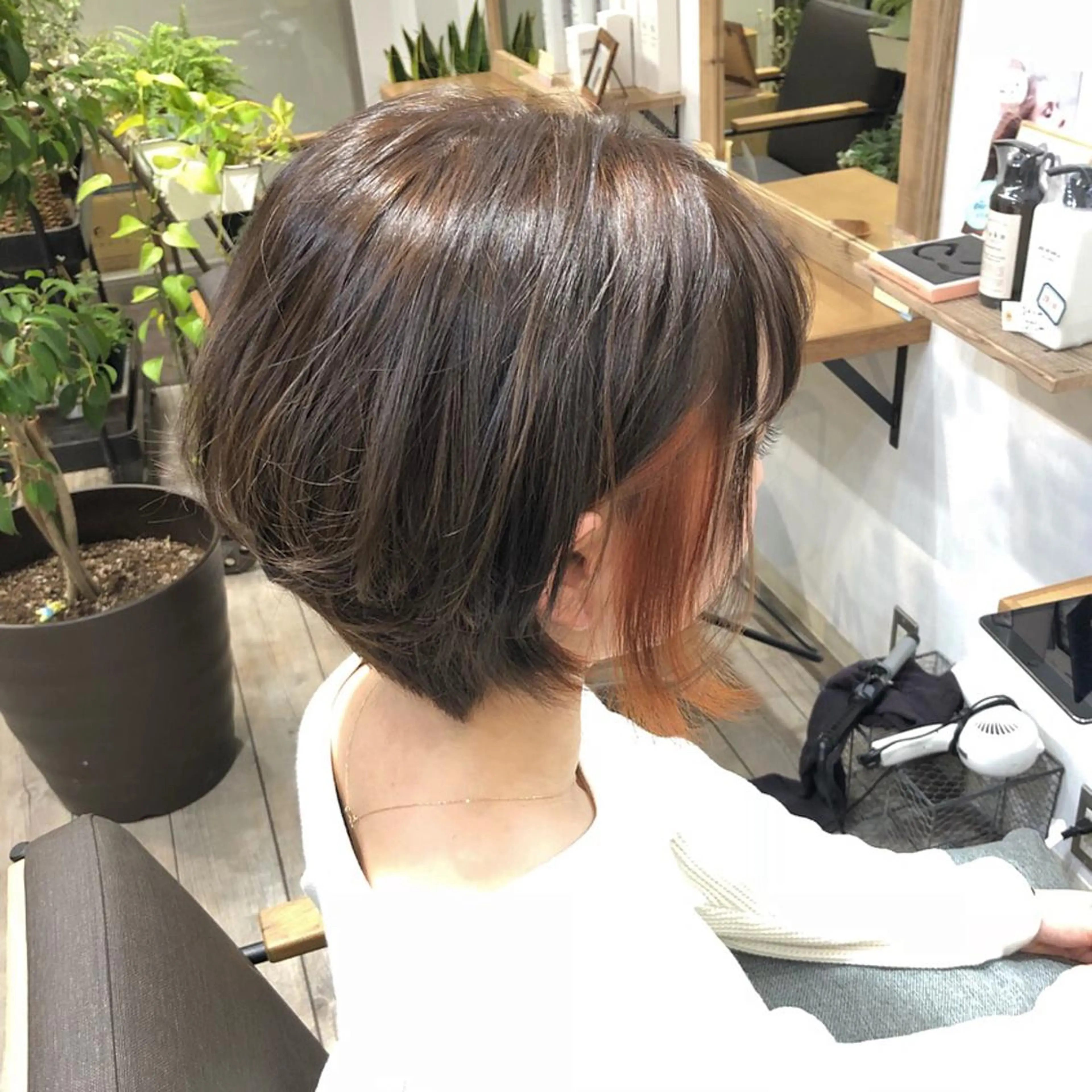 ショート カラー ヘアアレンジ ハイライトカラー インナーカラー ハイライト 顔周りcut・ご相談 ＝新宿しずく🇰🇷のヘアスタイル
