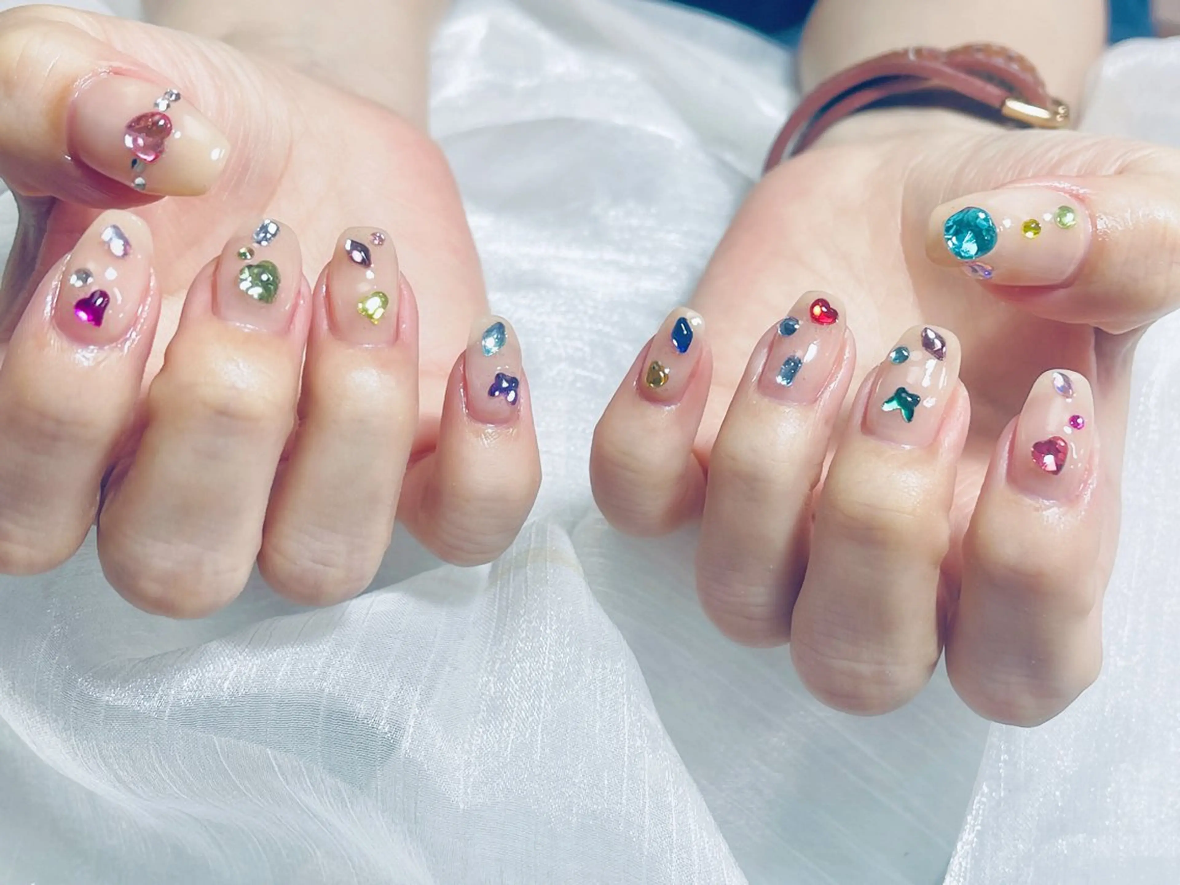 ネイル ハンドネイル 🎀ネイルサロン エクラYUI🎀のネイルデザイン