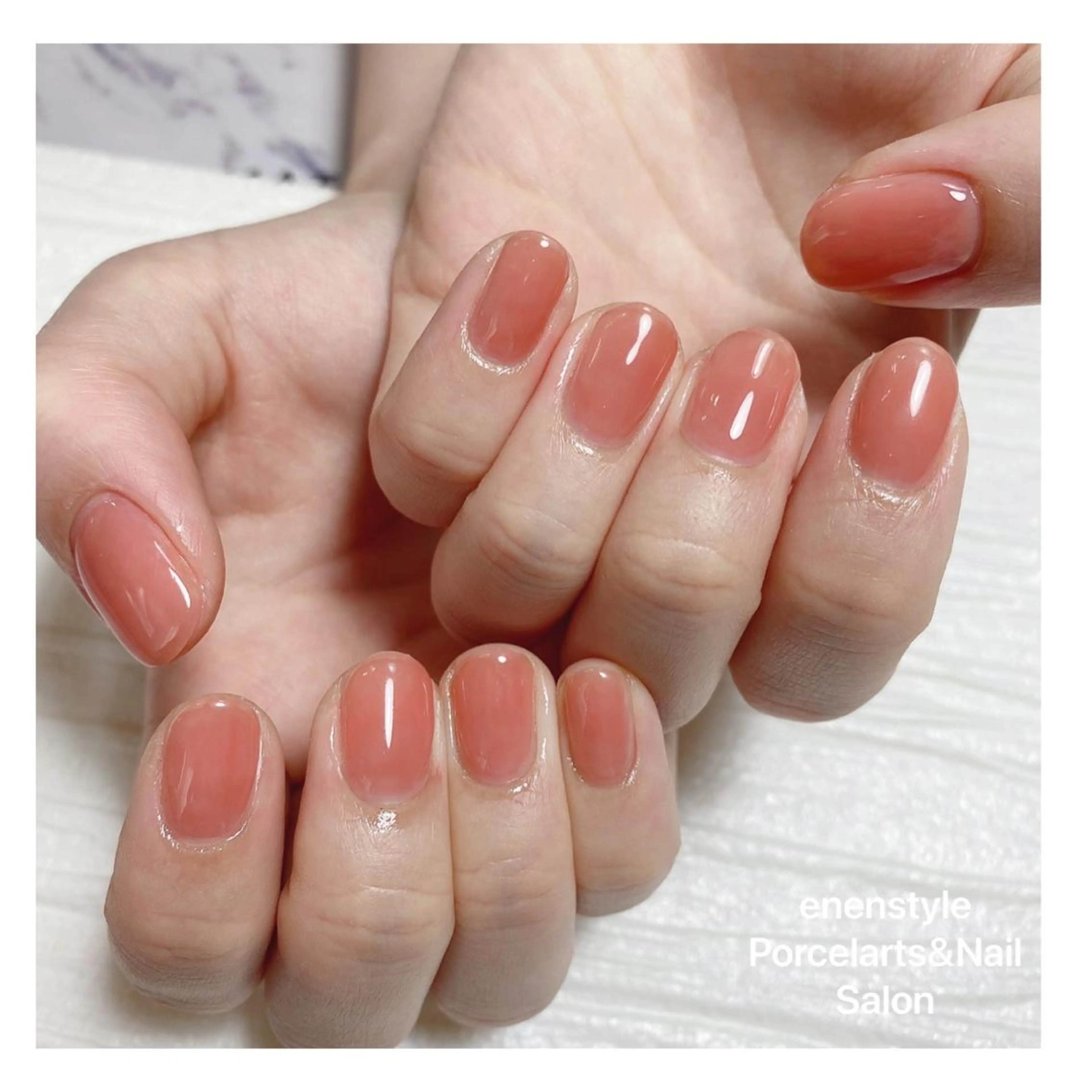 ショート ネイル 👑enen style👑のネイルデザイン