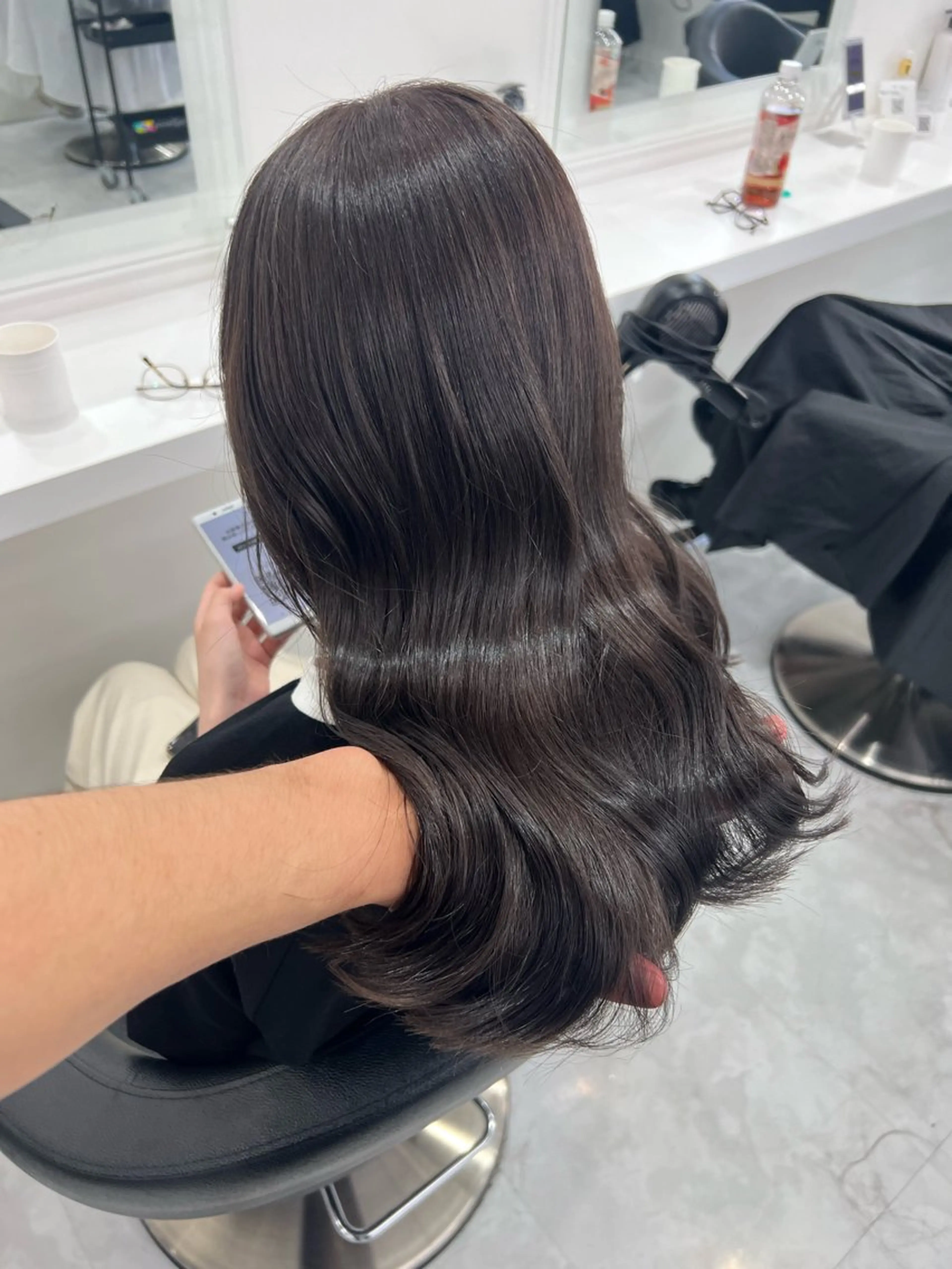 ロング カラー 透明感カラー🫧 レイヤーカットのヘアスタイル