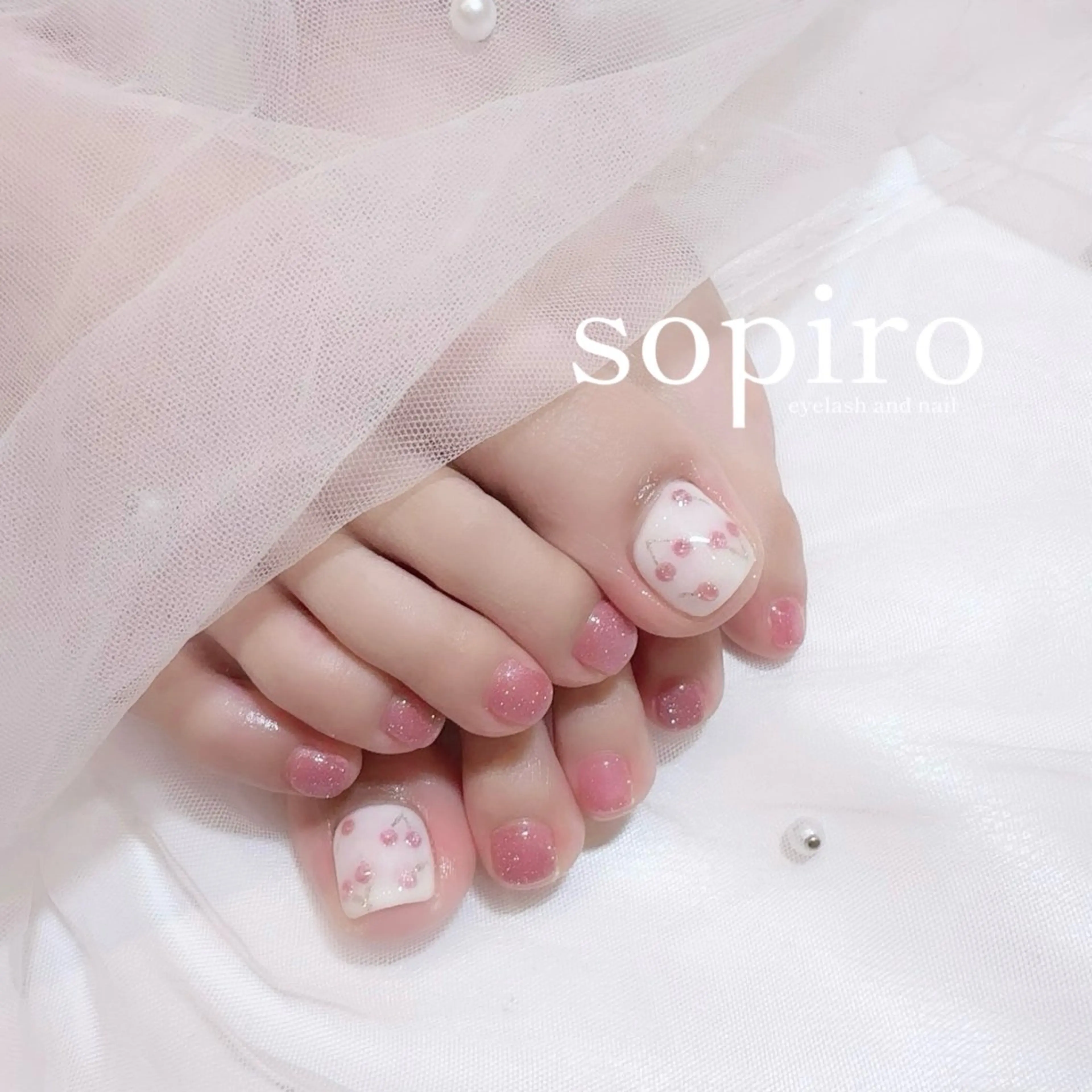 ネイル フットネイル sopiro ayahaのネイルデザイン