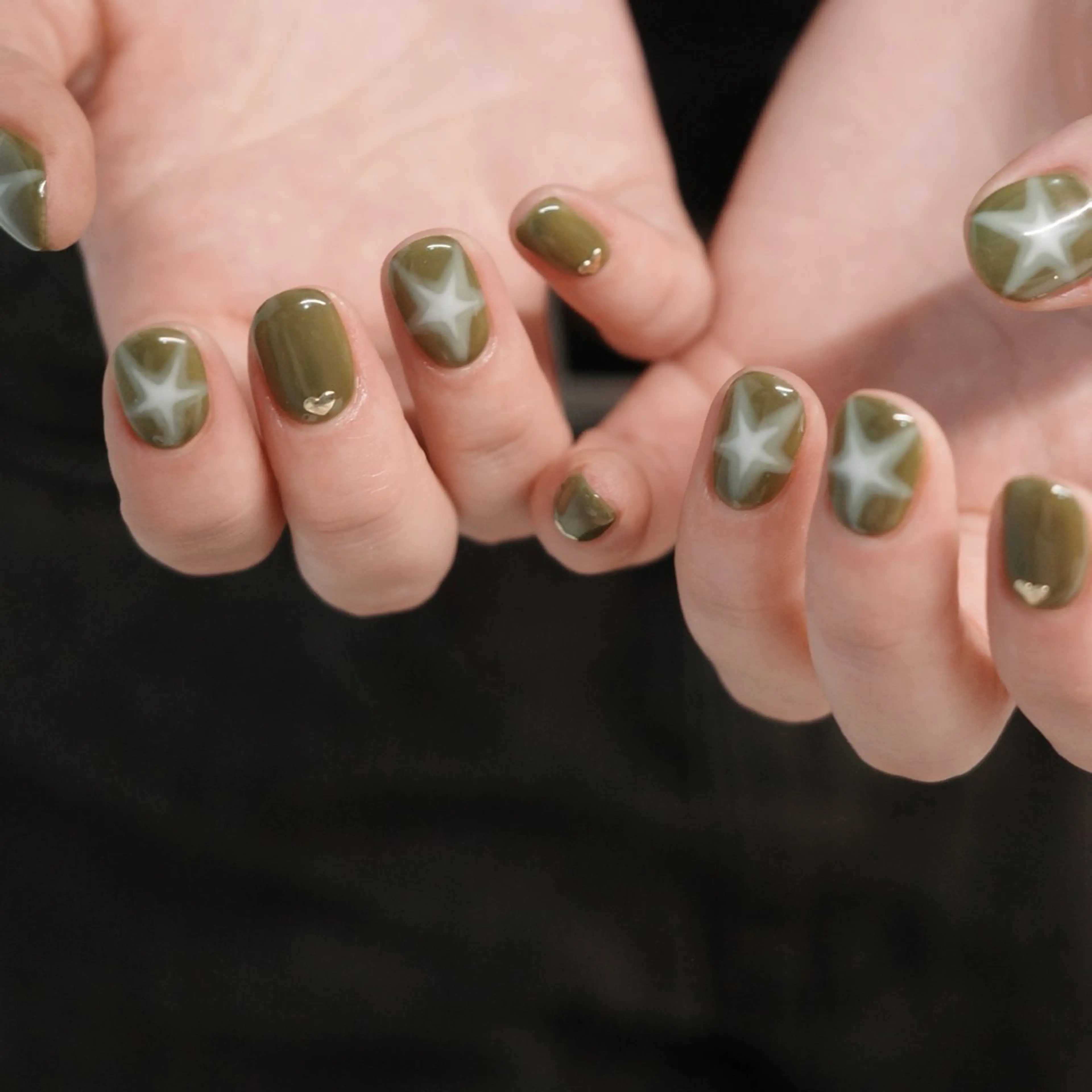 ネイル アートネイル ブラウン 韓国ネイル ハンドネイル pointillé .ayaのネイルデザイン