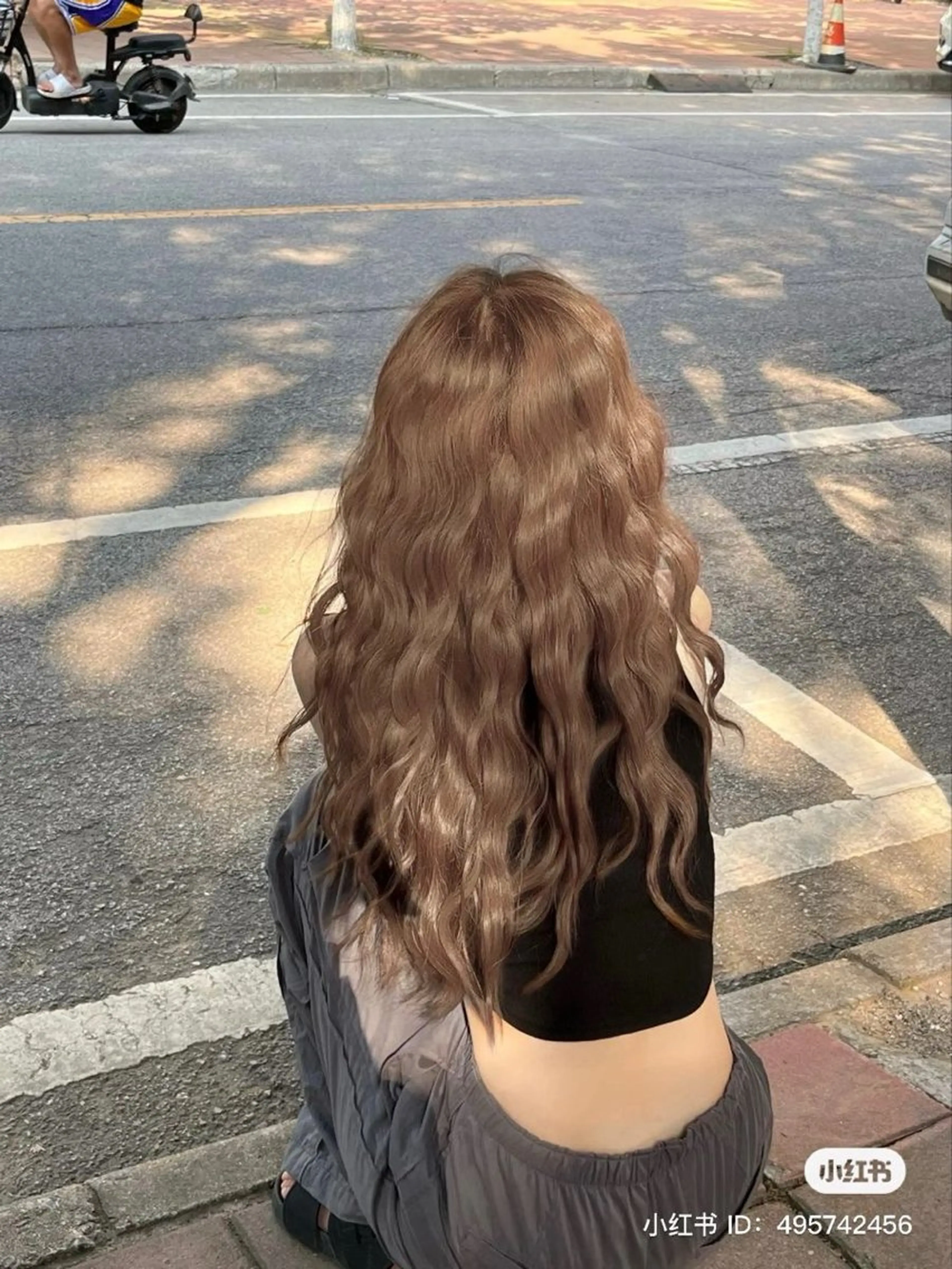 カラー 手塚 那奈美のヘアスタイル