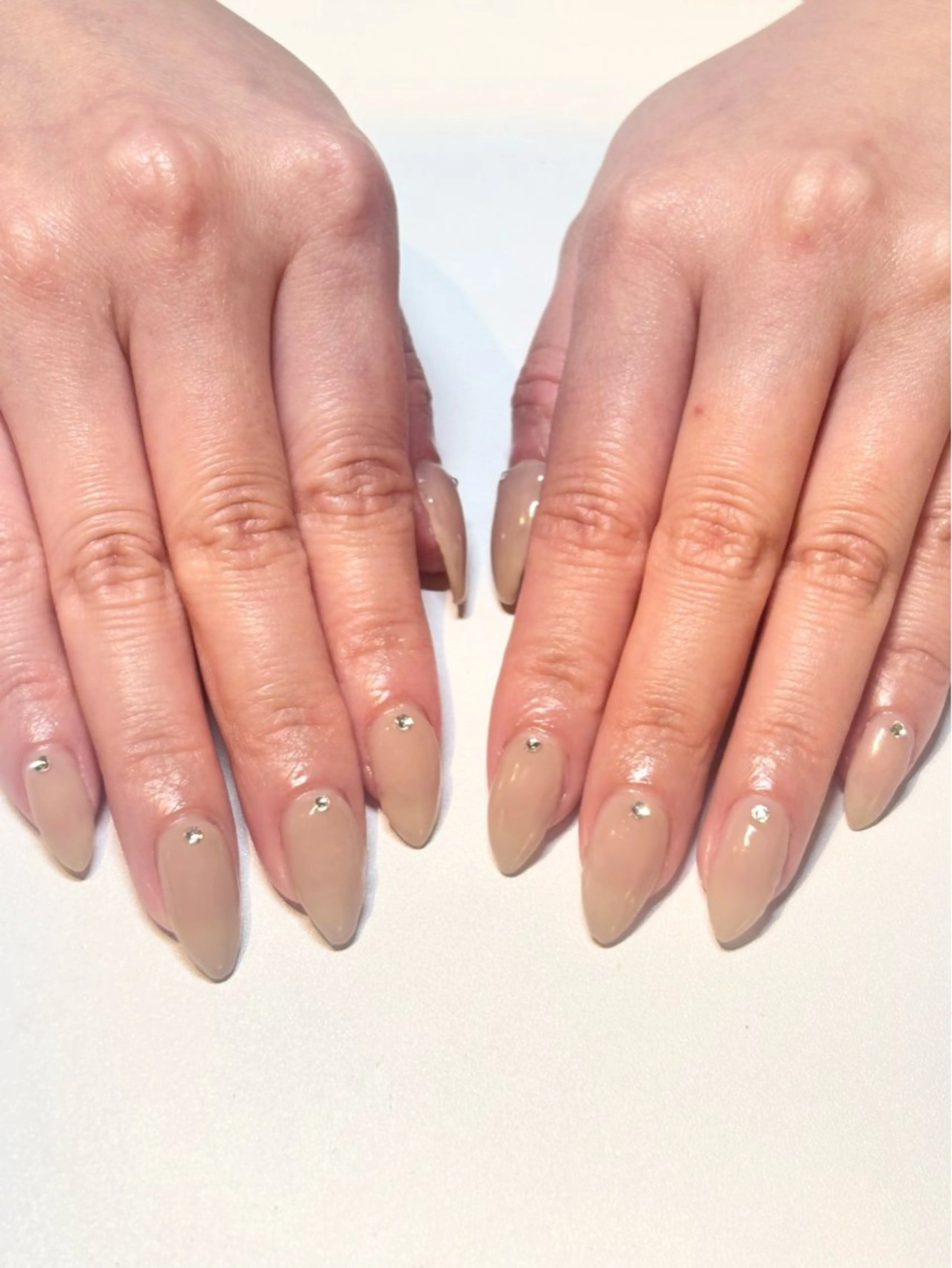 ネイル ワンカラーネイル miyu 🐰のネイルデザイン