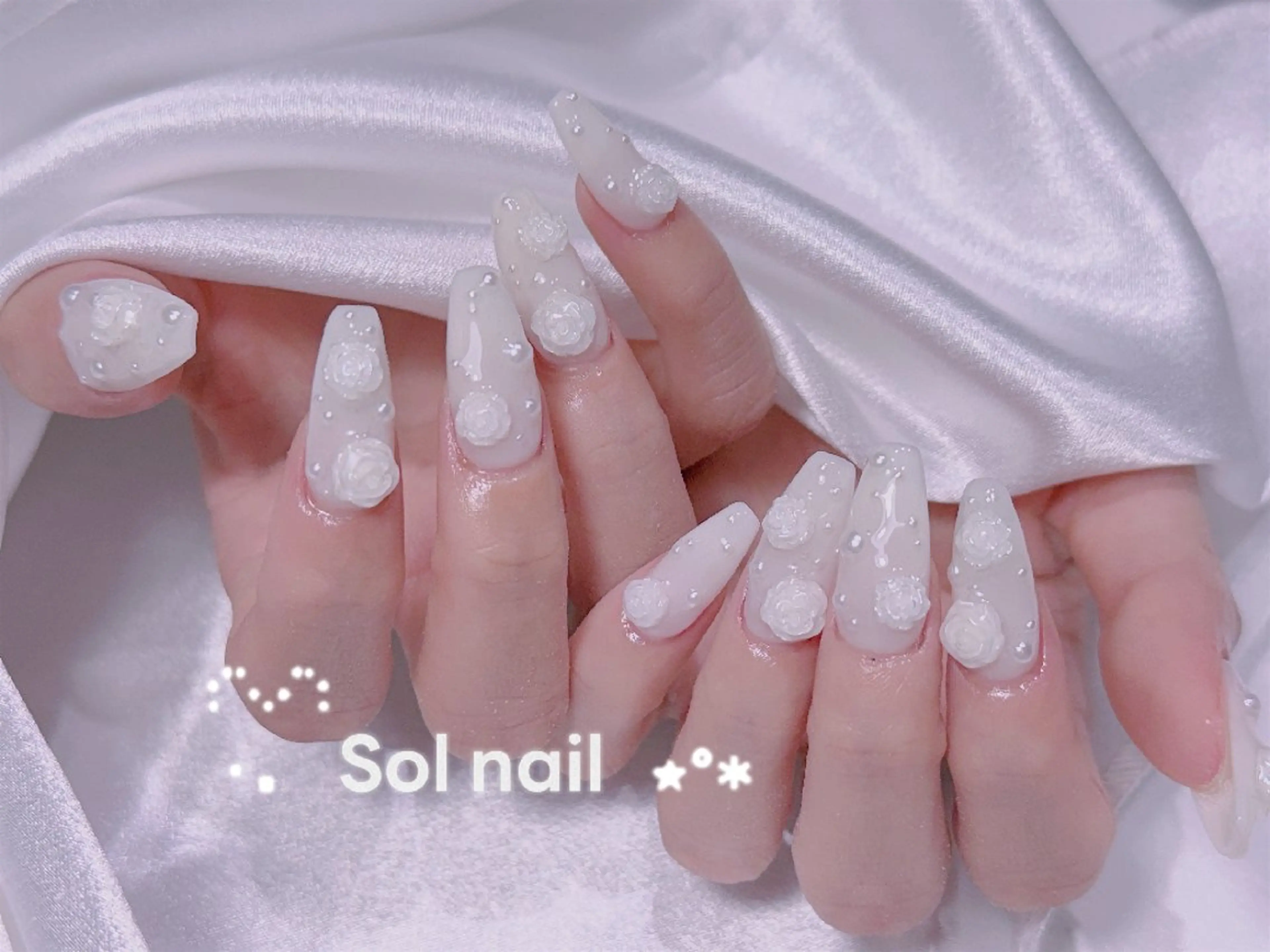 ネイル ハンドネイル ハンドケア Sol Nail ミネのネイルデザイン