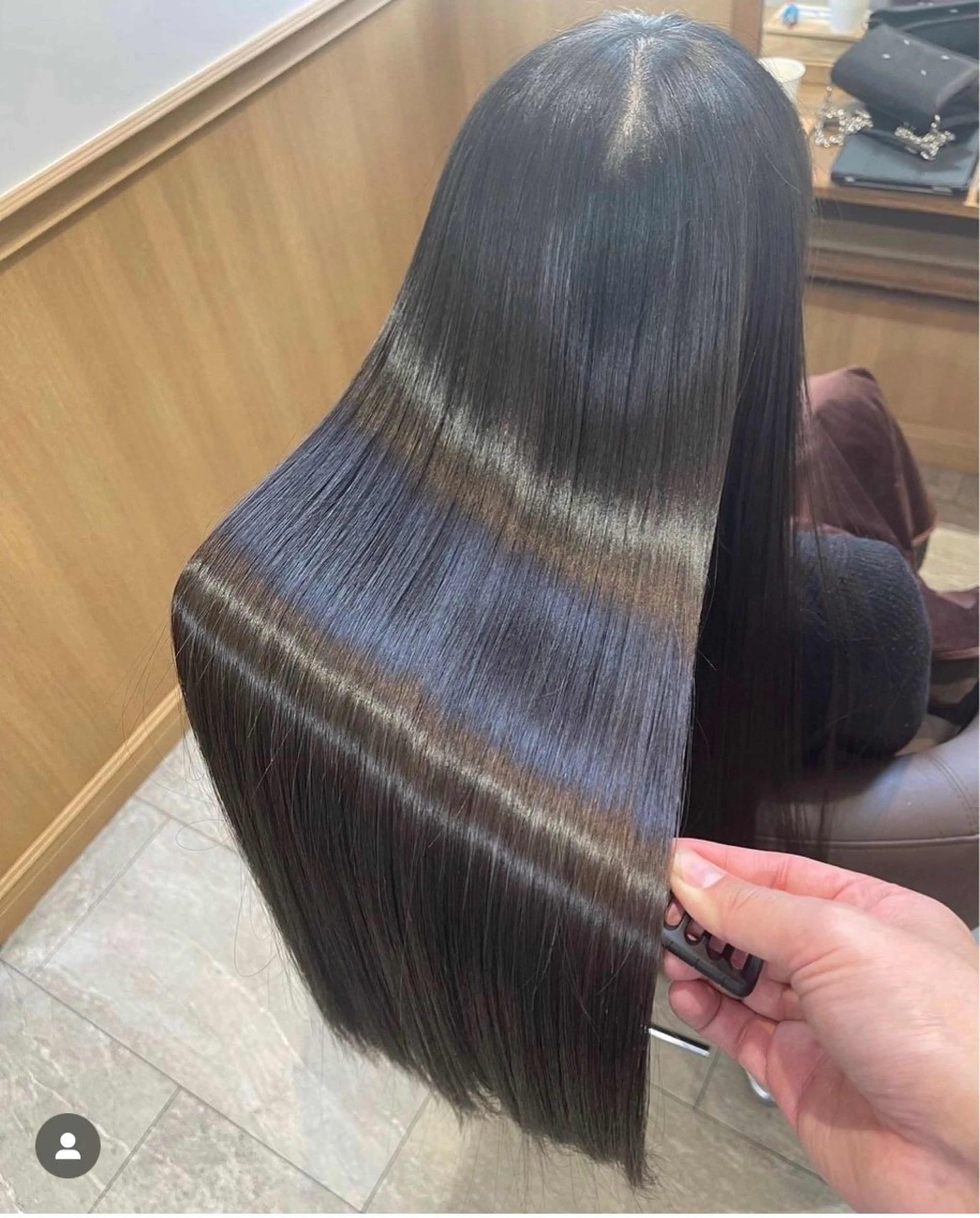 髪質改善トリートメント＋カットの写真