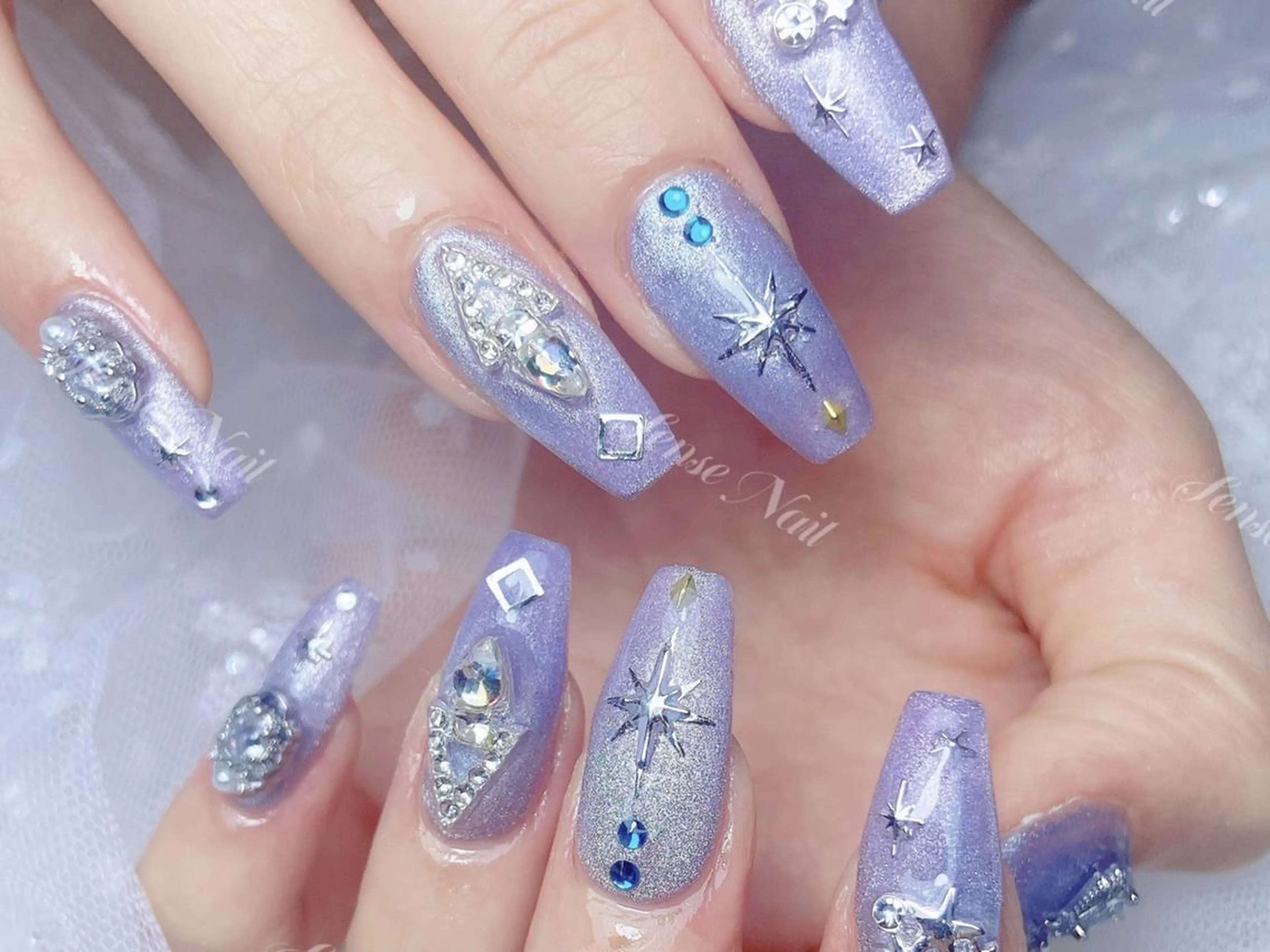 ネイル ハンドネイル 🦋Yumiio 🦋のネイルデザイン