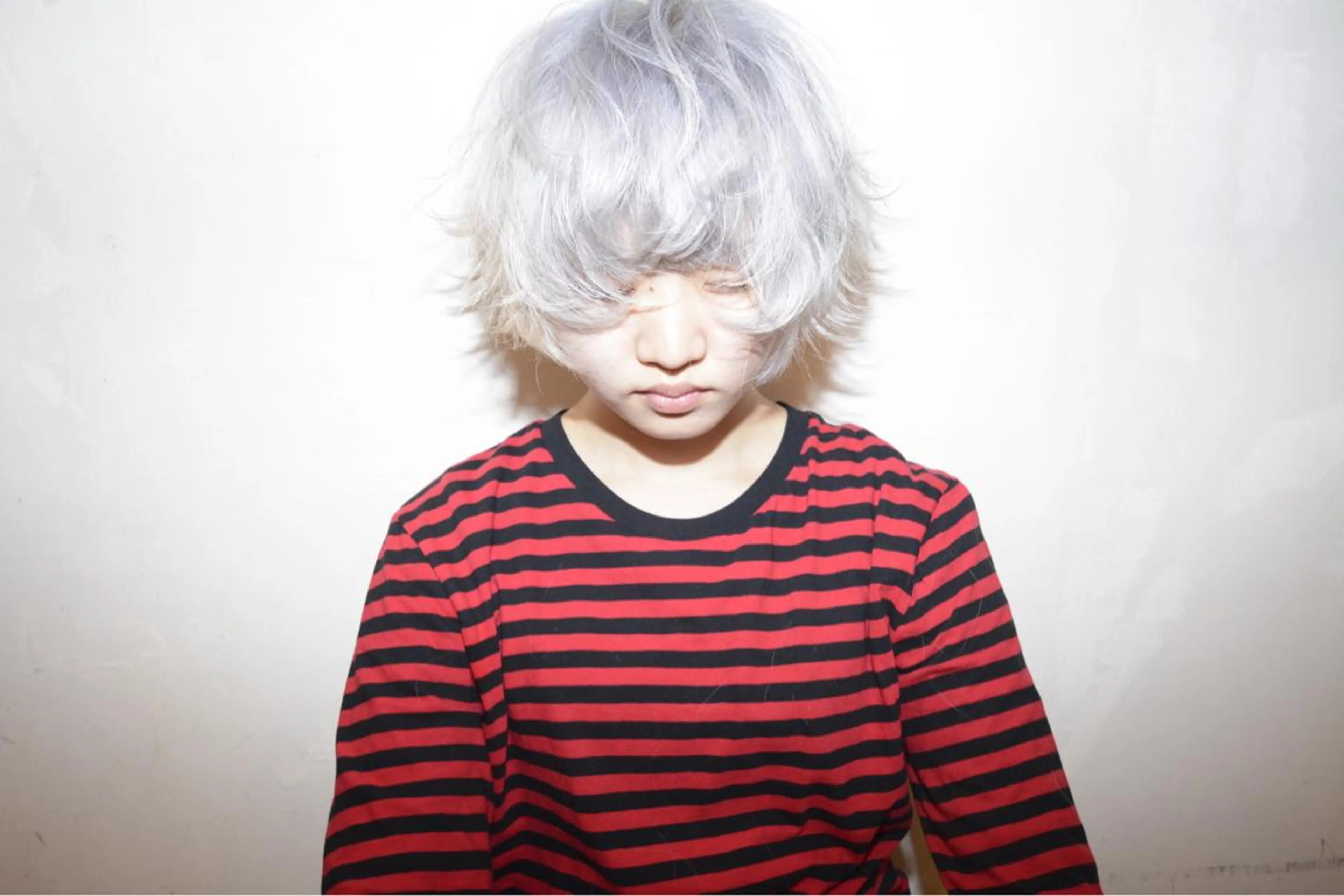 ミディアム ケアブリーチ特化🍀 ハイライトOK寛也のヘアスタイル