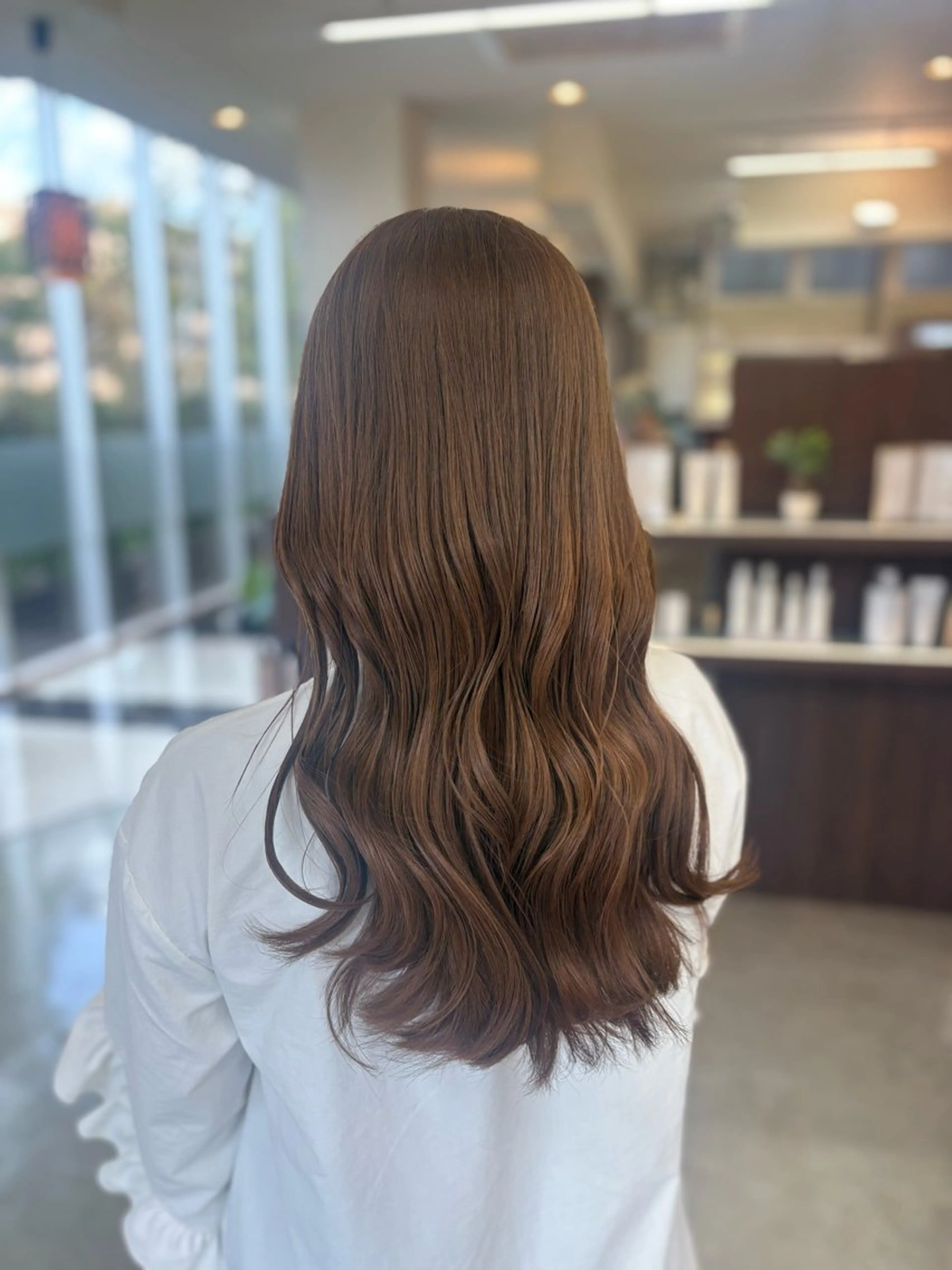 ロング カラー ベージュカラー ブリーチ ヘーゼル 垢抜け×韓国風/ ハイトーン/朝倉友香のヘアスタイル