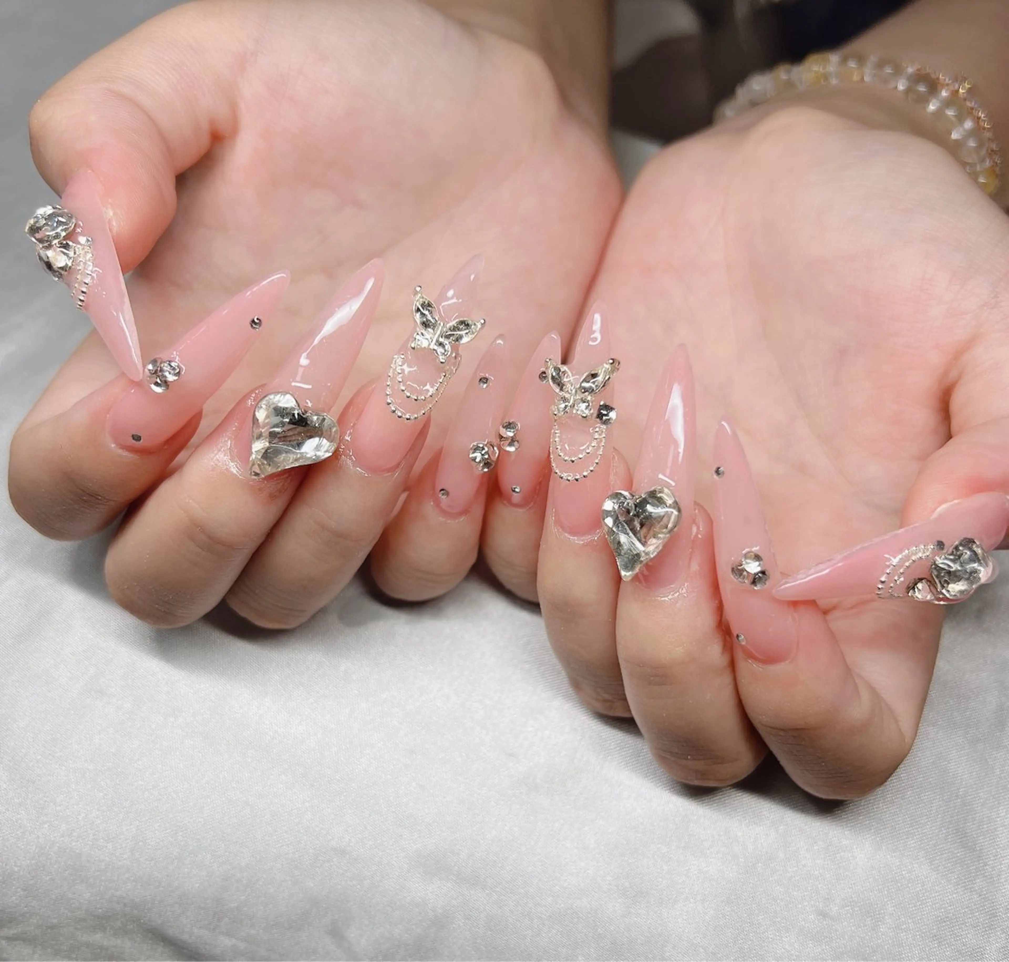 ネイル ハンドネイル Lee Nailsのネイルデザイン