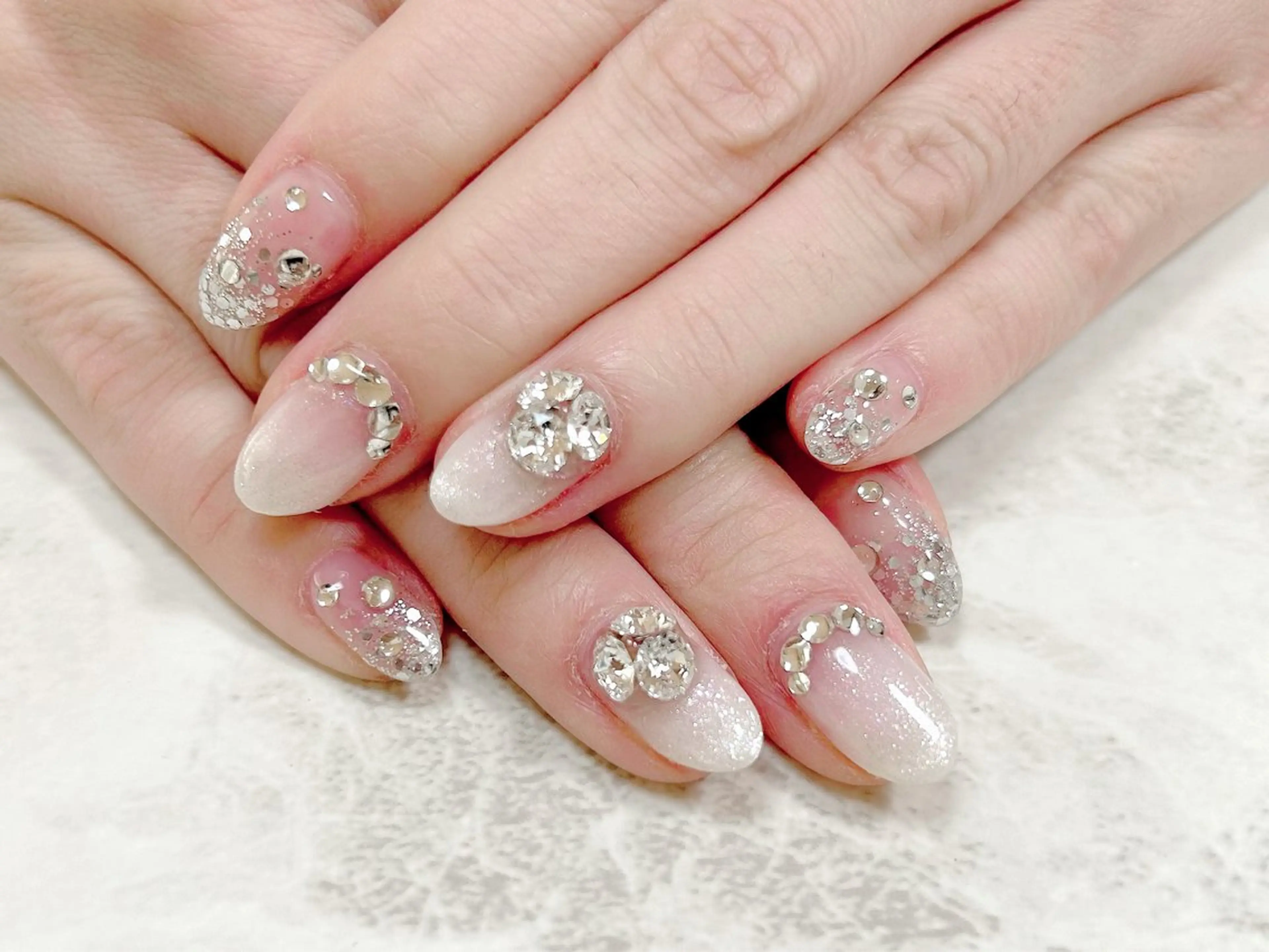 ネイル ハンドネイル an sucre baseのネイルデザイン