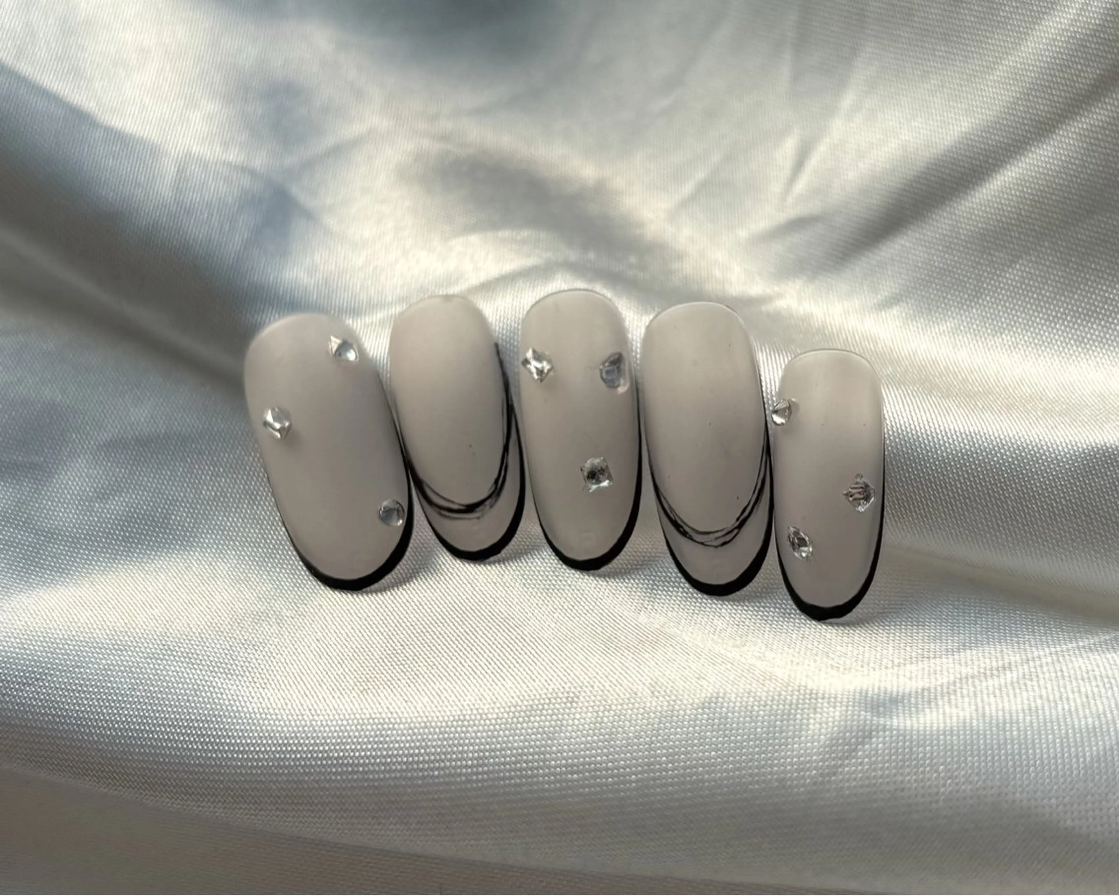 ネイル zuki🌔nail ┆堺筋本町・心斎橋のネイルデザイン