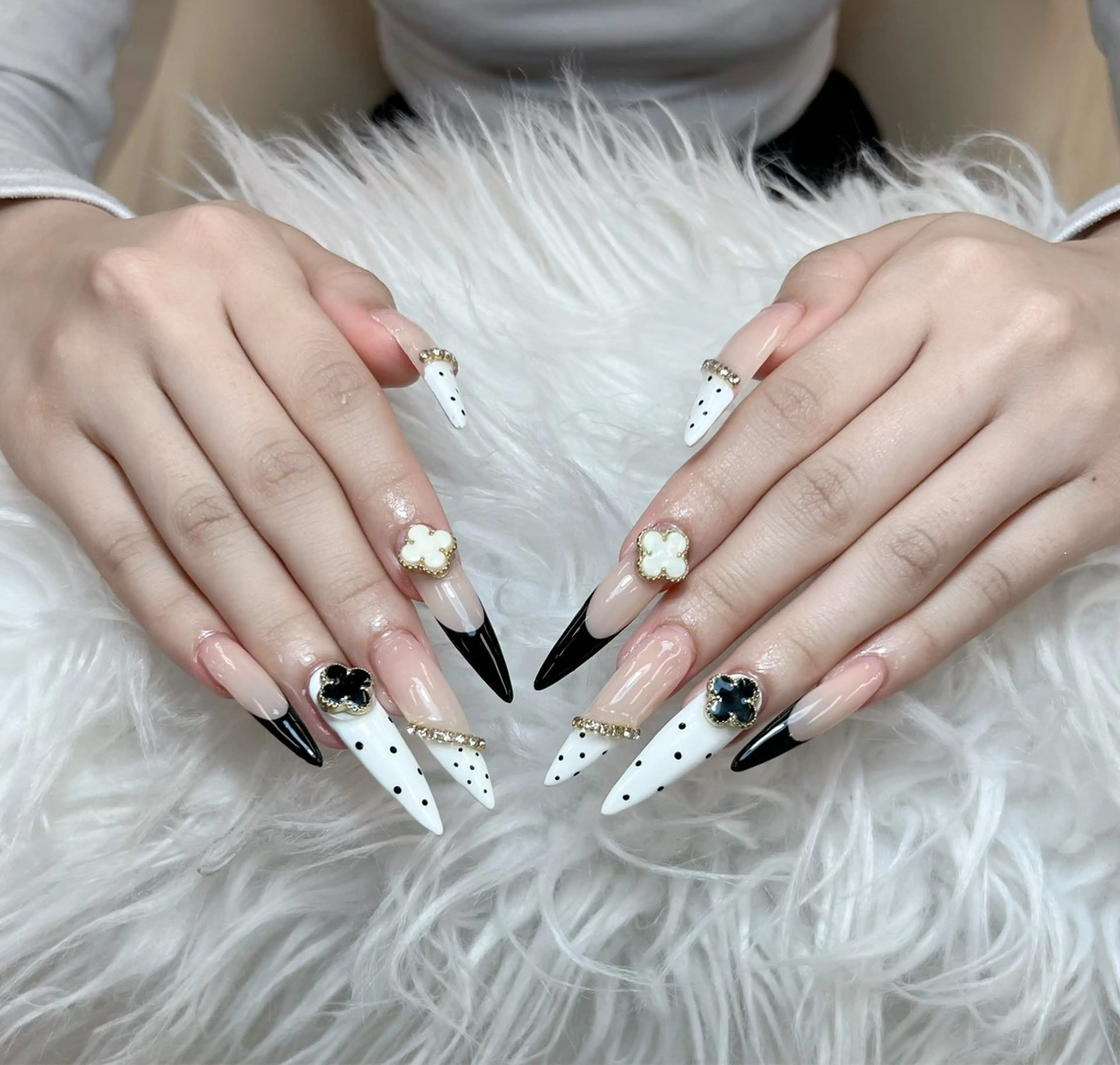 ネイル anh nail anne🤍のネイルデザイン