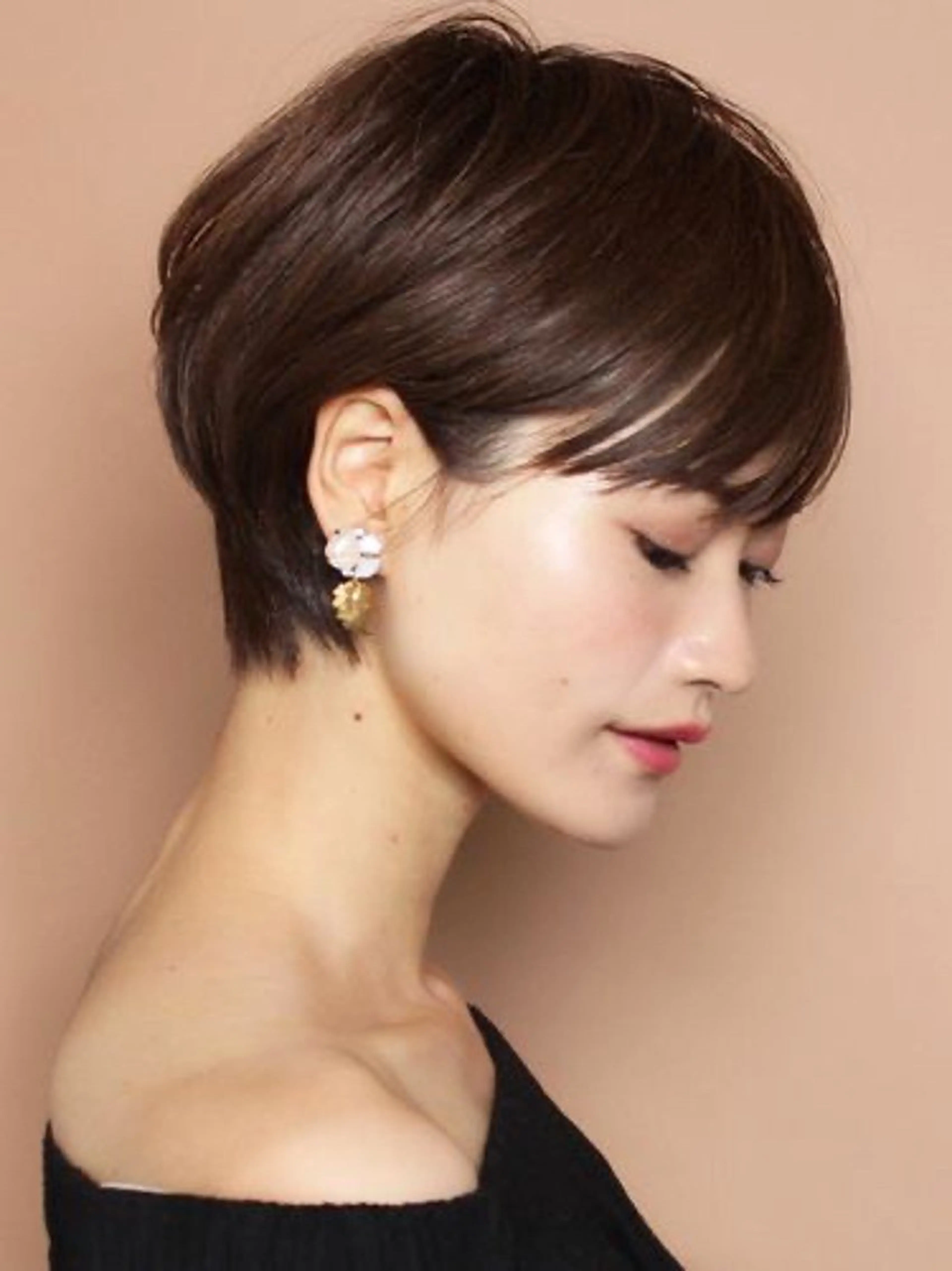 ショート 山田 みかのヘアスタイル