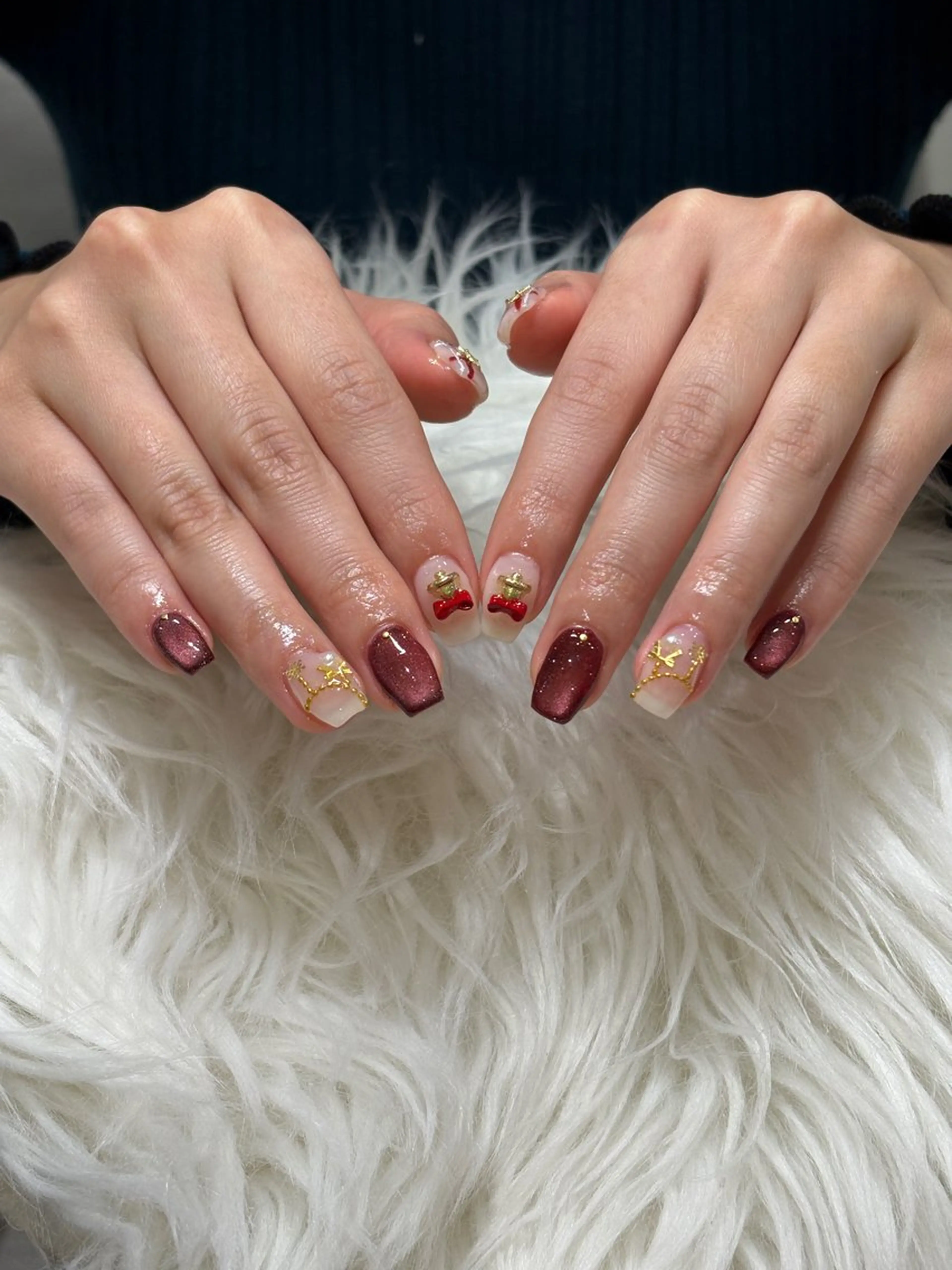 ネイル シオリ ⪩⪨のネイルデザイン