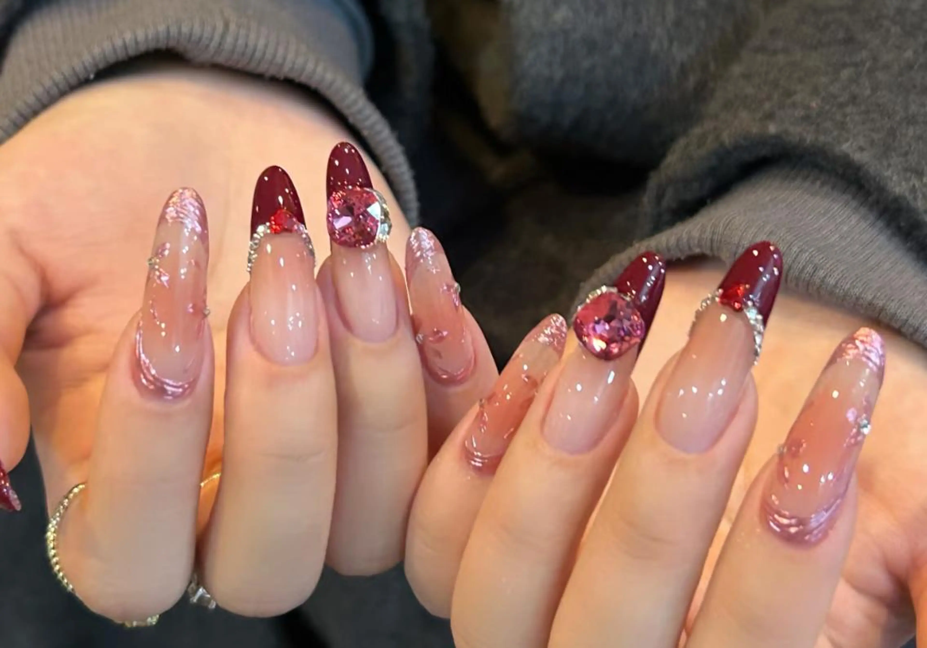 ネイル ハンドネイル 🎀 Ayaka_nailのネイルデザイン