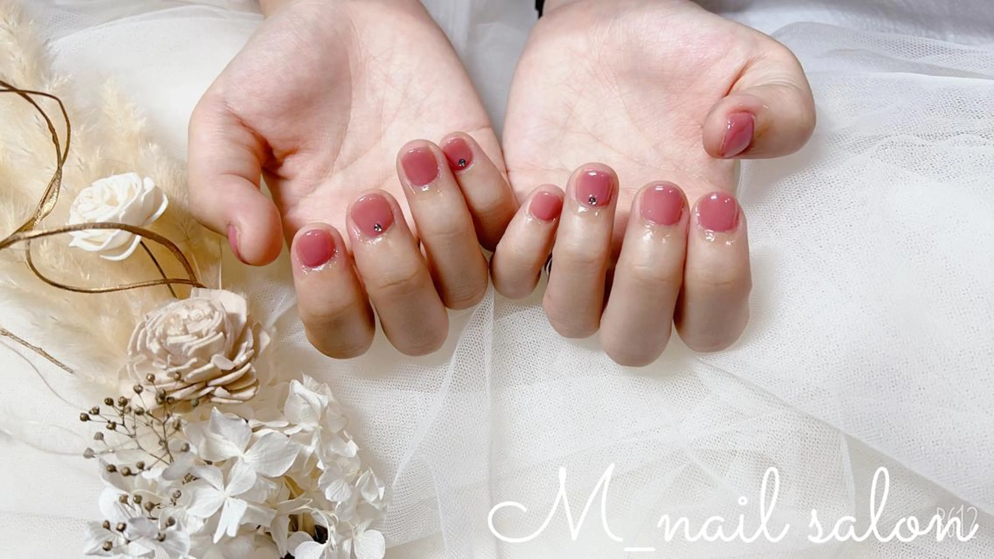 ネイル ワンカラーネイル M_ nail salonのネイルデザイン