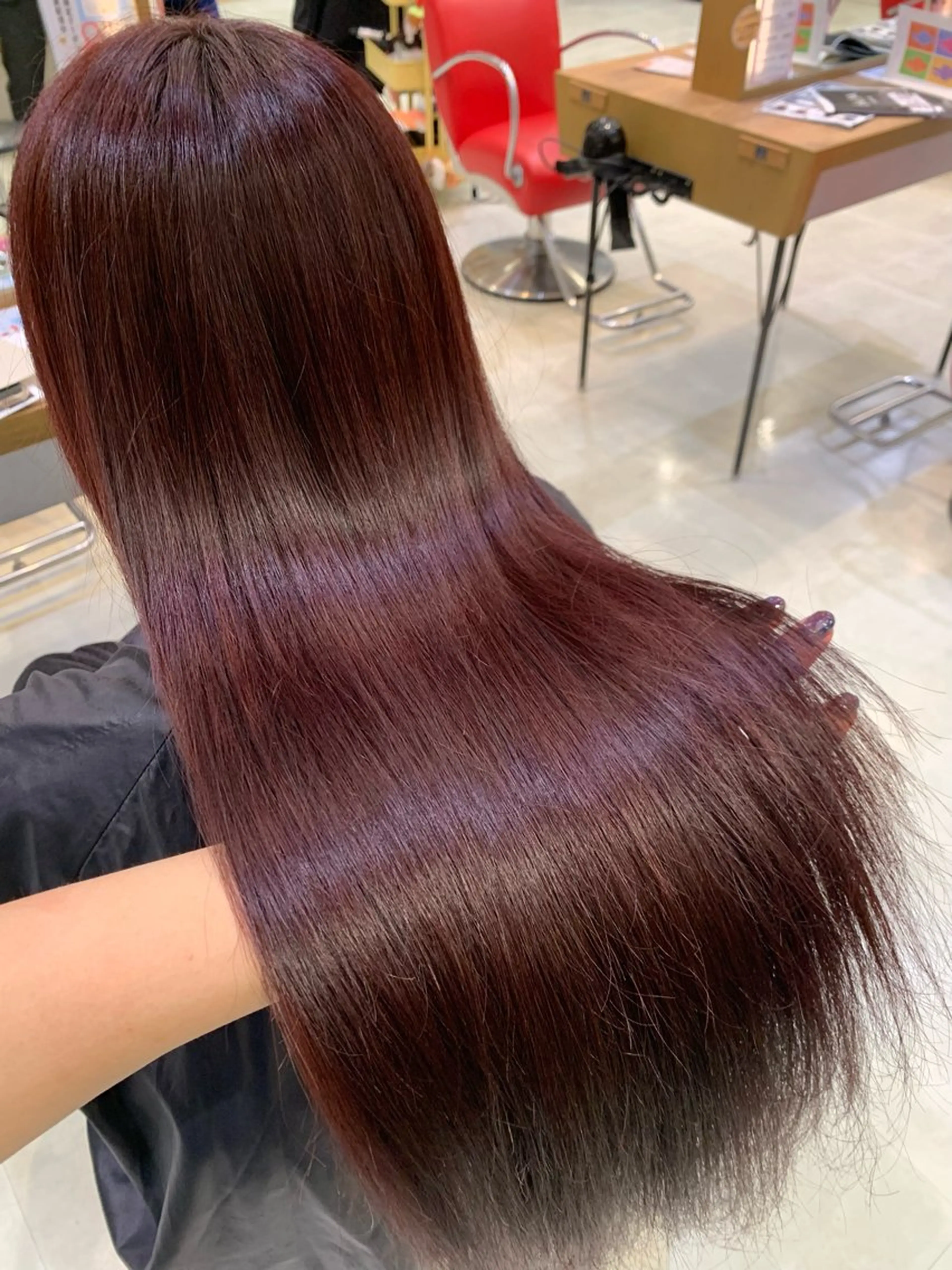 ロング カラー ヘアアレンジ ケアカラー トリートメント ayumi🌈 インナーカラー🌈のヘアスタイル