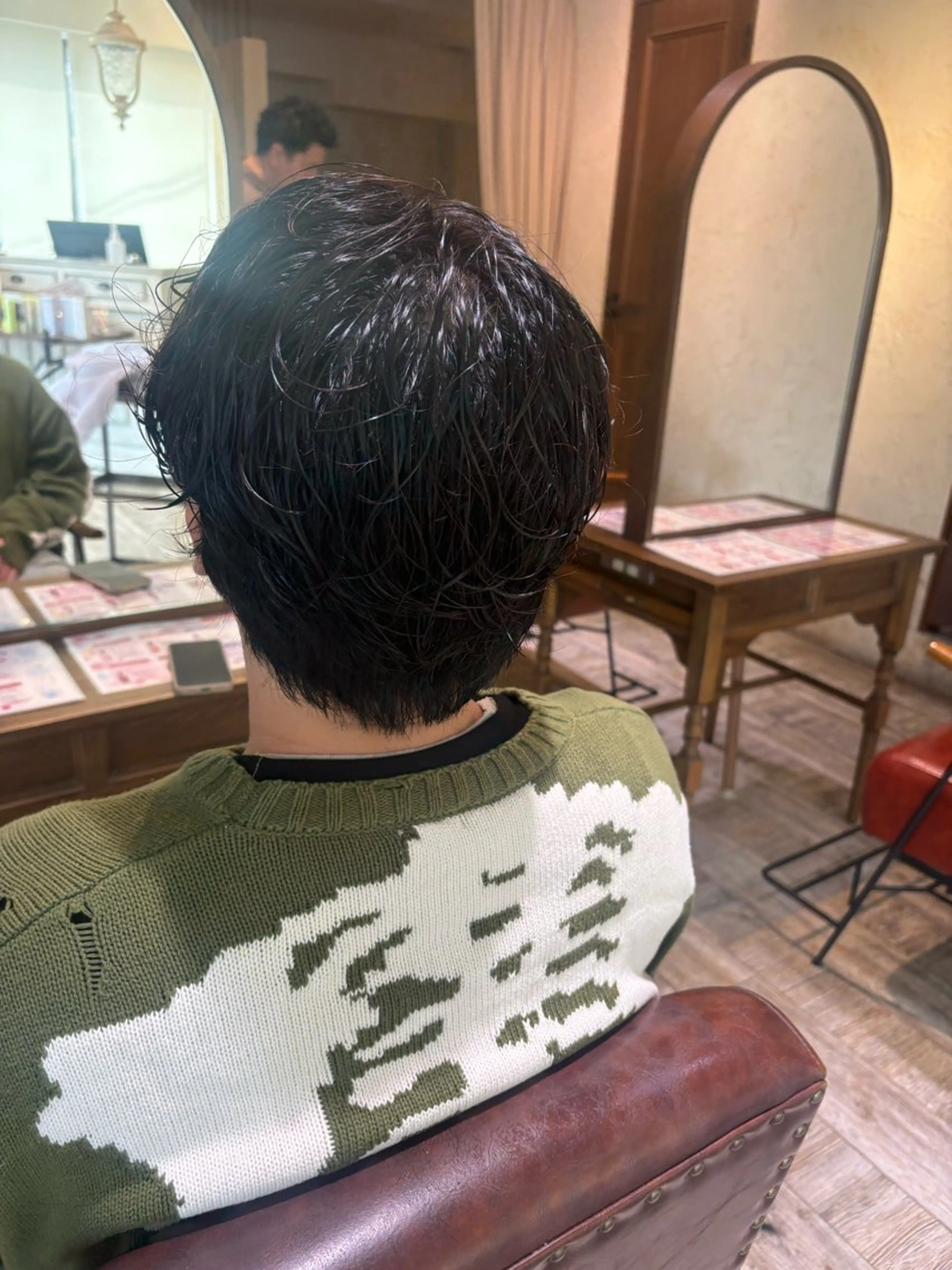 メンズ カット 凜｜縮毛矯正・ まつエク特化のヘアスタイル