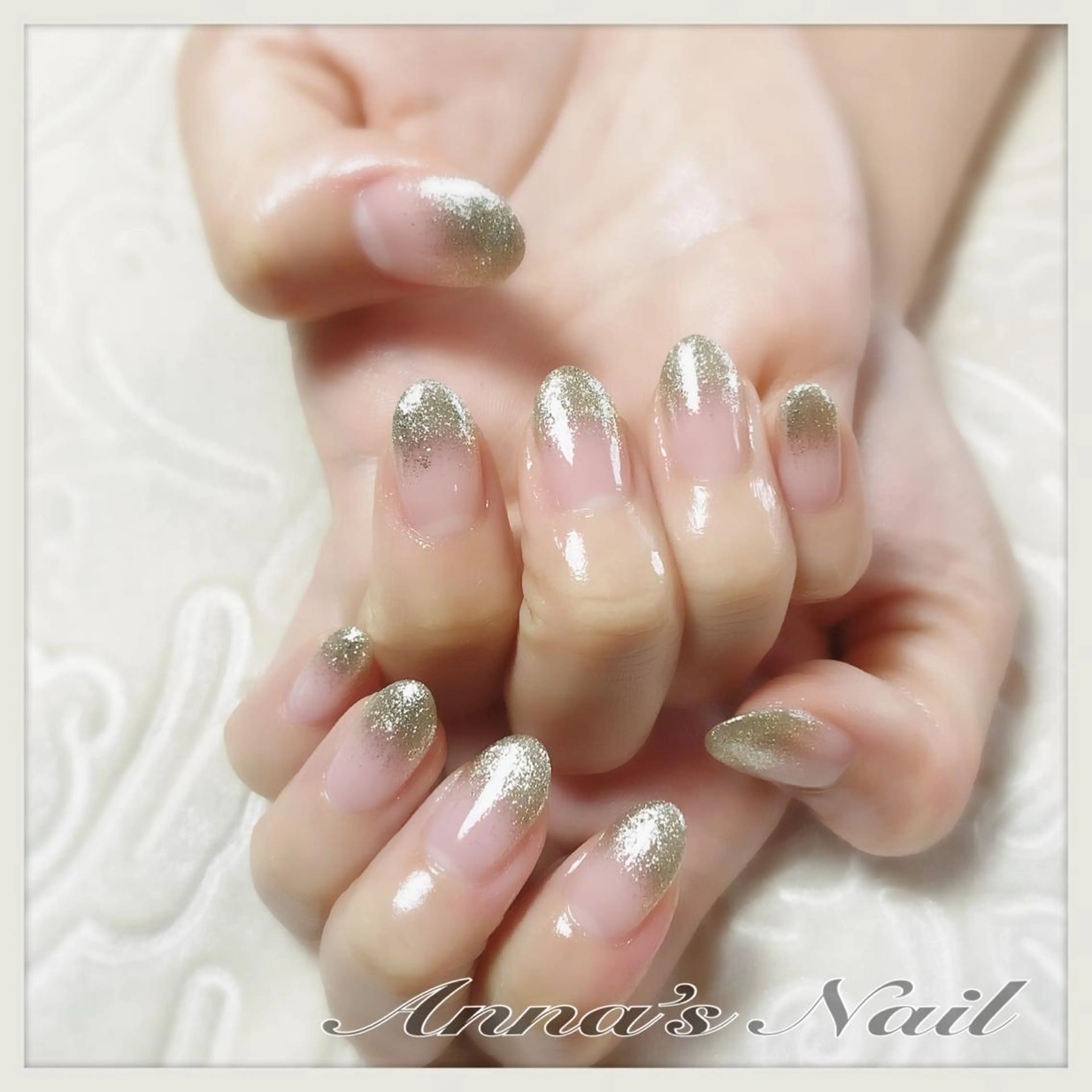 ネイル グラデーション ラメ(グリッター) Anna’s Nail所属・清口 杏奈のネイルデザイン