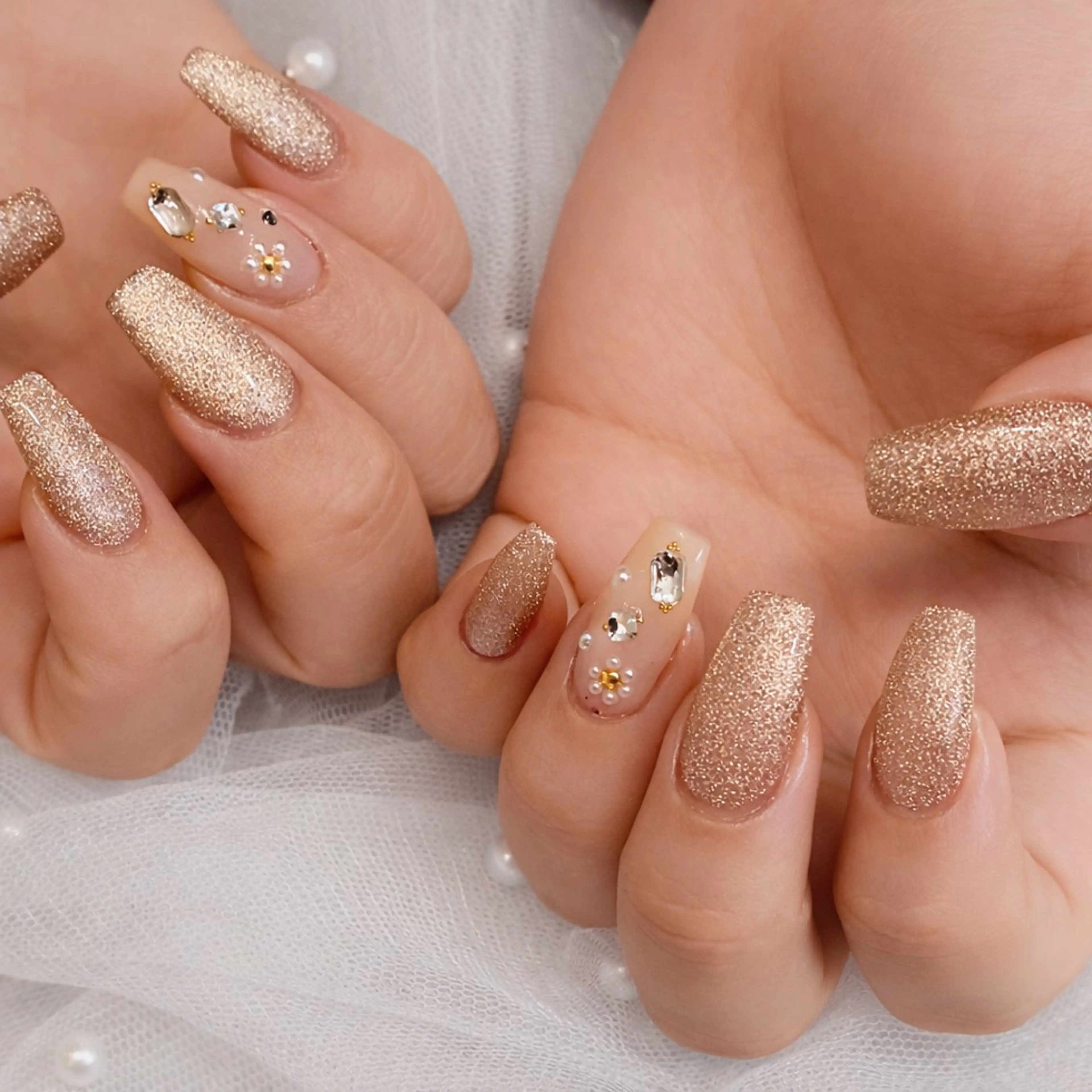 ネイル ハンドネイル salon Hush Hushのネイルデザイン