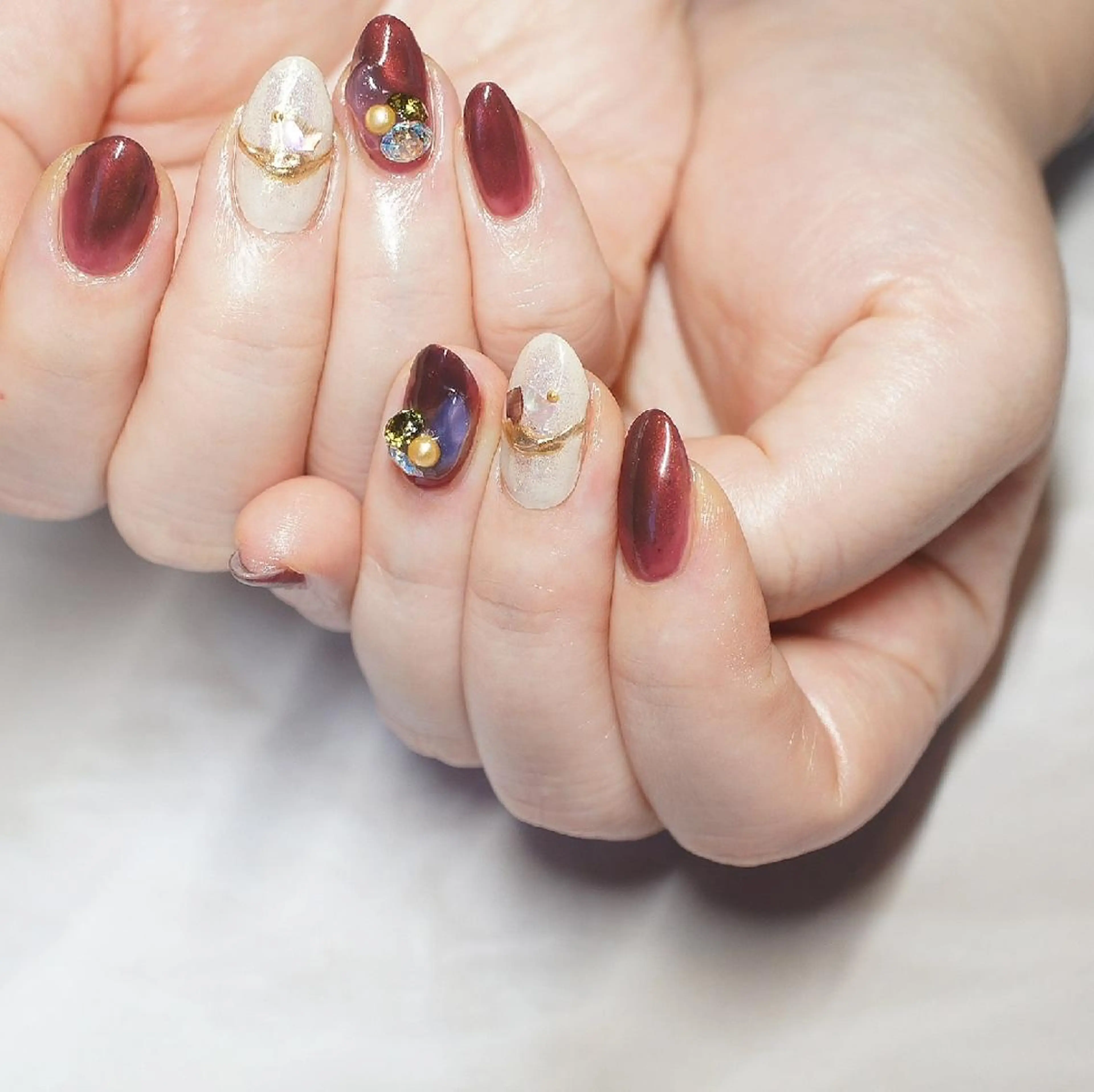 ネイル ストーンネイル ハンドネイル MIU  nailのネイルデザイン