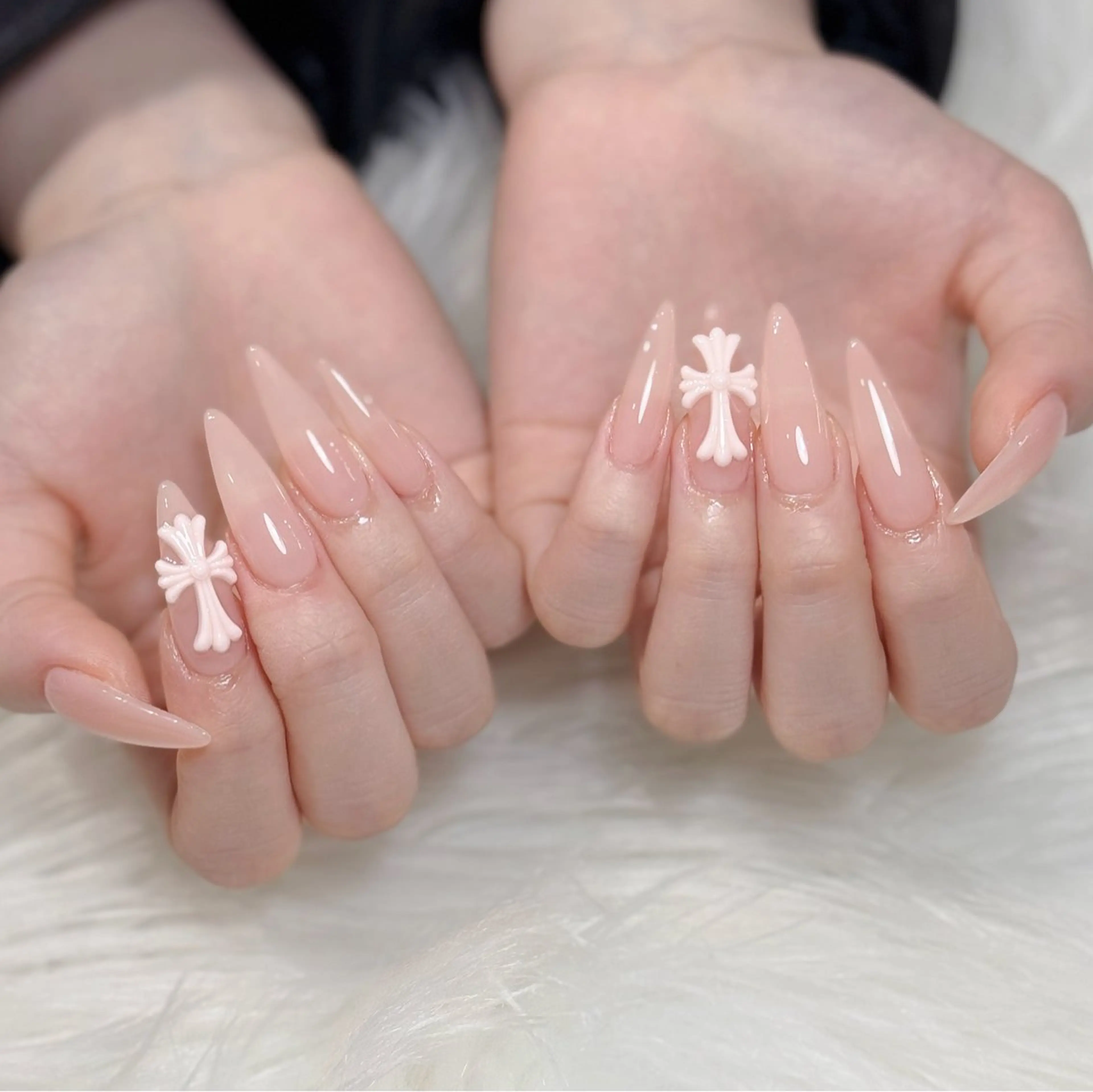 ネイル オーロラネイル チークネイル フットネイル フレンチネイル ジェルネイル ハンドネイル Nichi Nailsのネイルデザイン