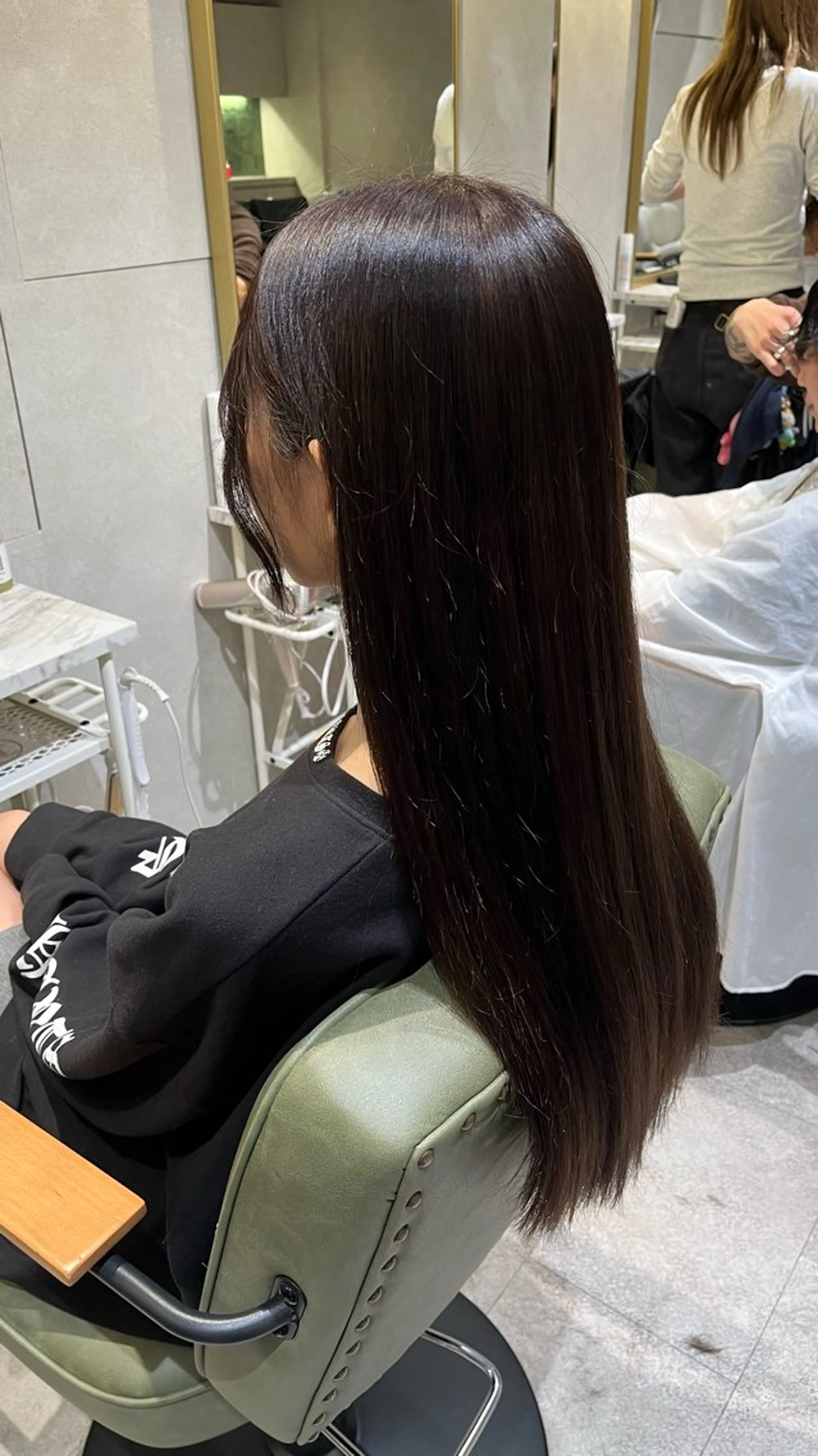 ロング カラー 新宿/ヘアカラー AiNAのヘアスタイル