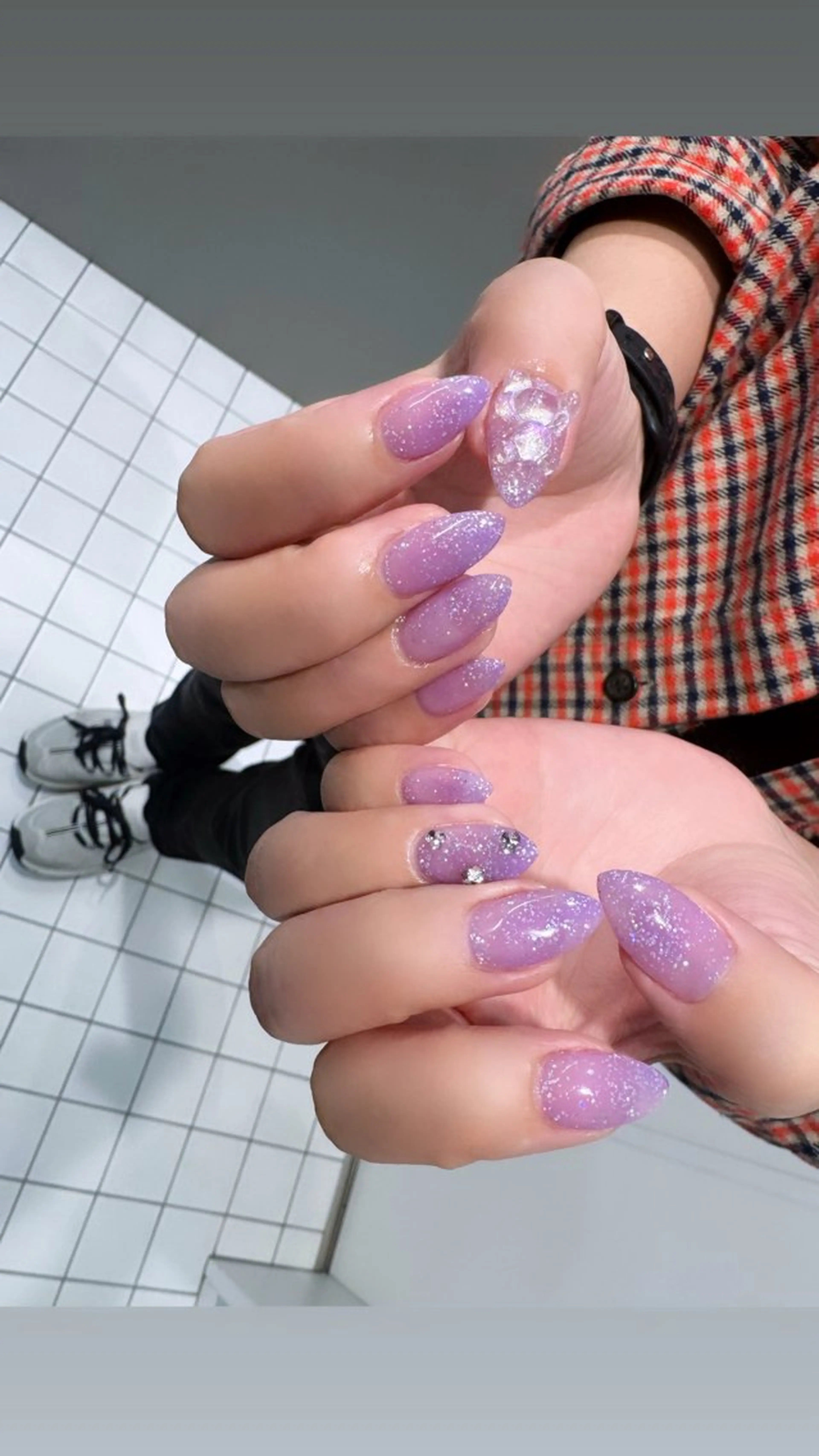 ネイル アートネイル グラデーション ワンカラーネイル ハンドネイル よこやま🐩💭 eight nailのネイルデザイン